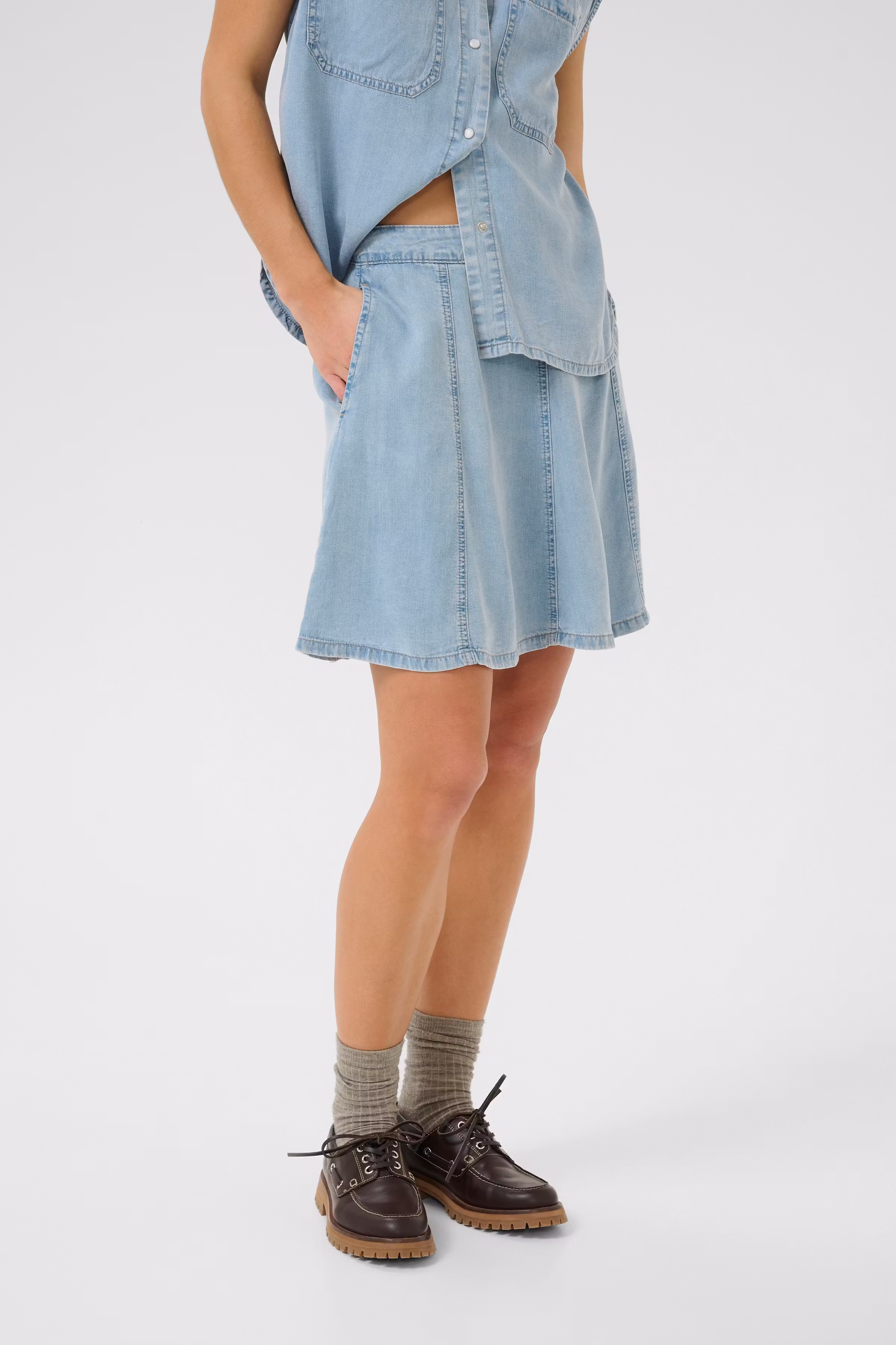 NellyMW Kjol LOOKBOOK FRONT 10704745-100045