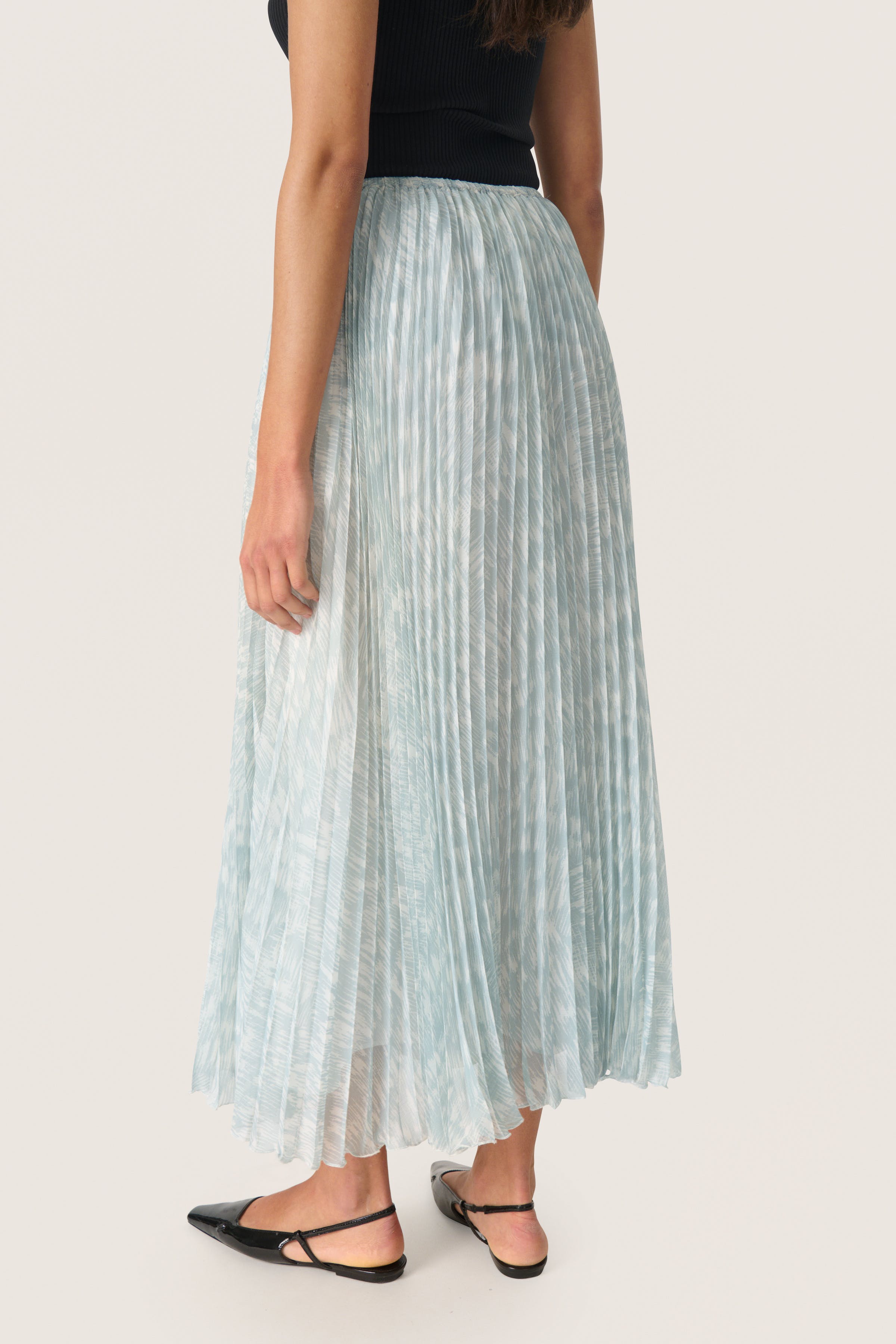 SLMarta Skirt LOOKBOOK BACK 30408101-303505