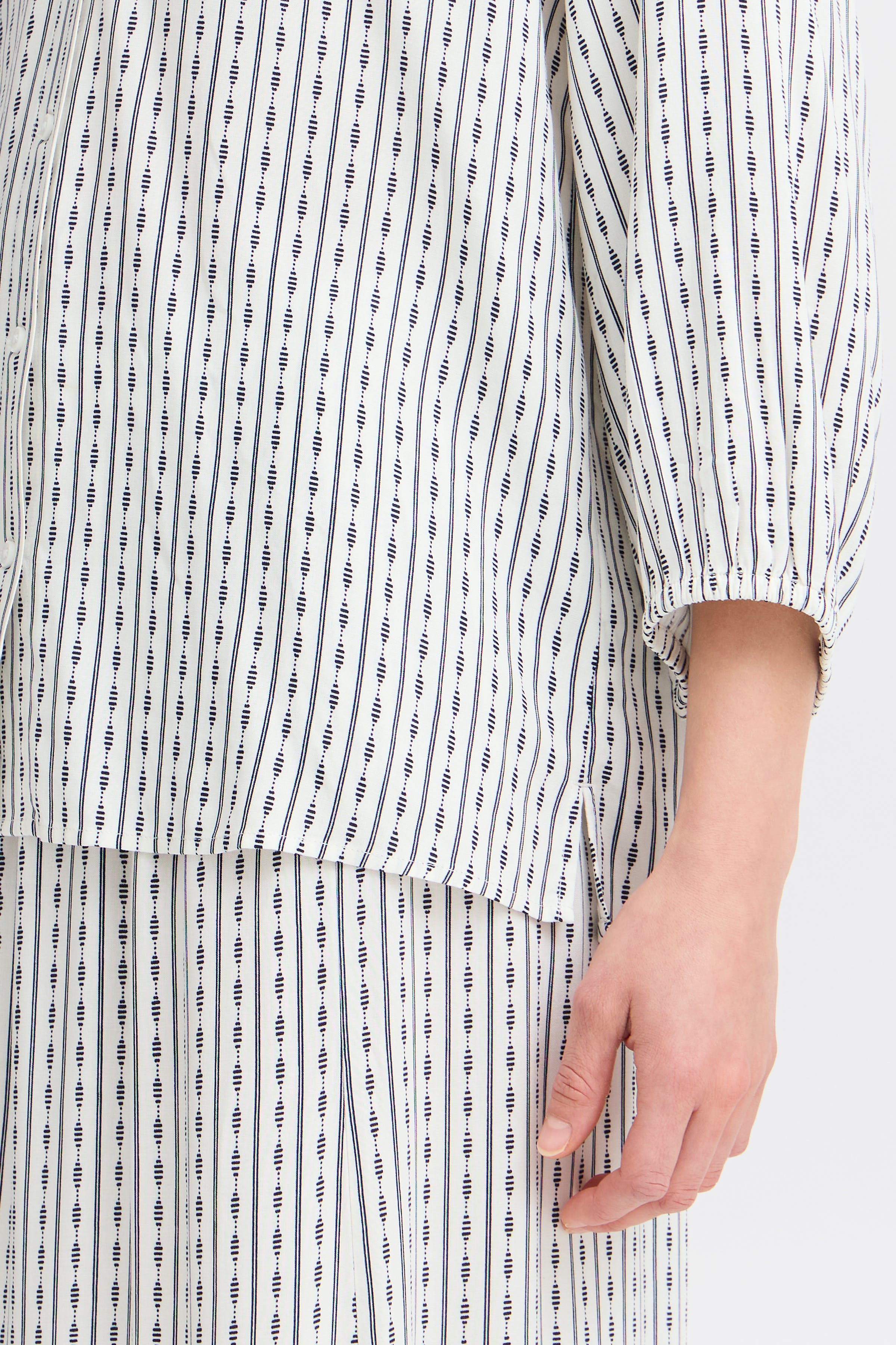 FRMERLE Shirt LOOKBOOK DETAIL 20615395-204456