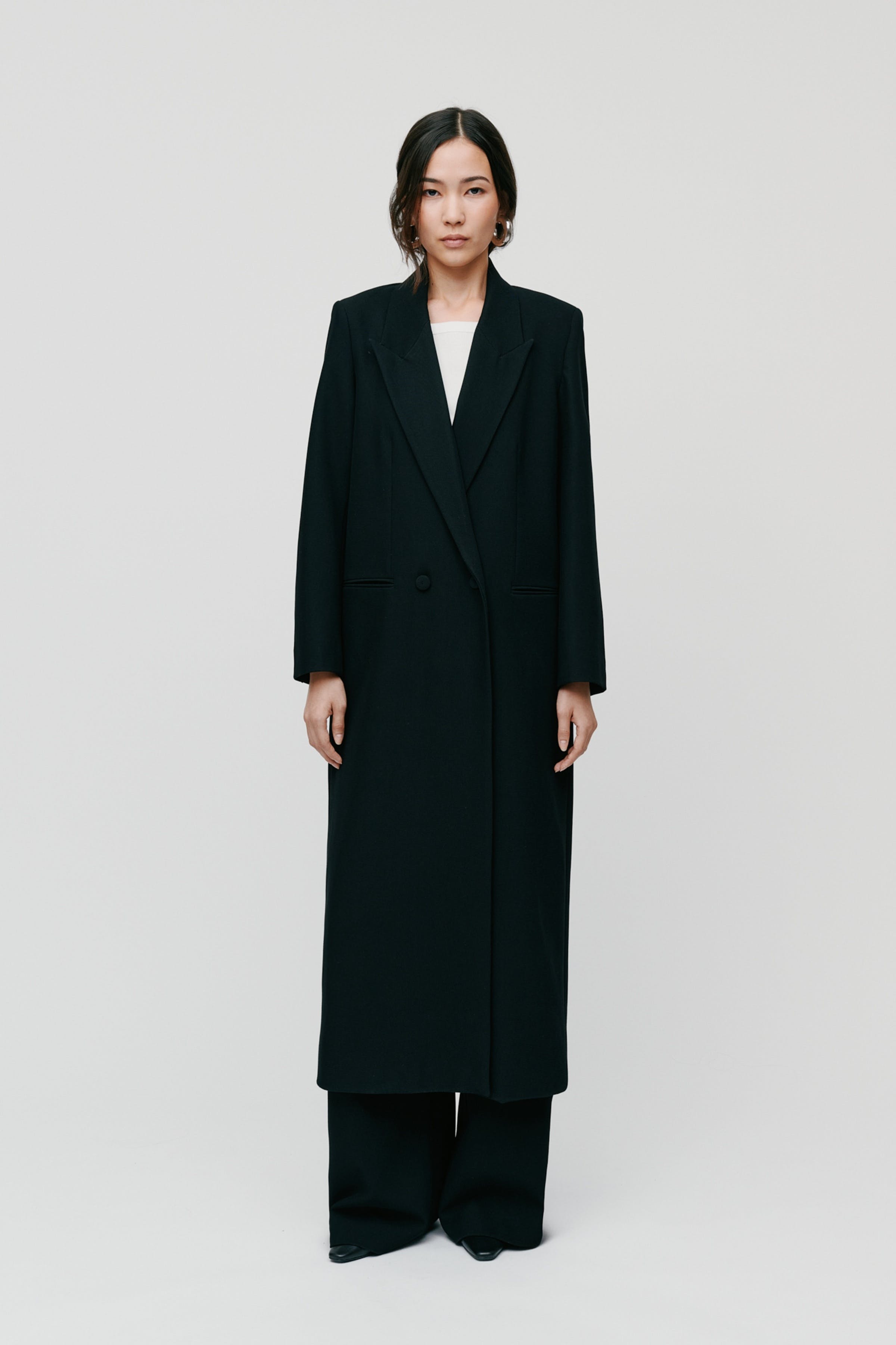 Jil Mantel LOOKBOOK FRONT 30600560-BK999