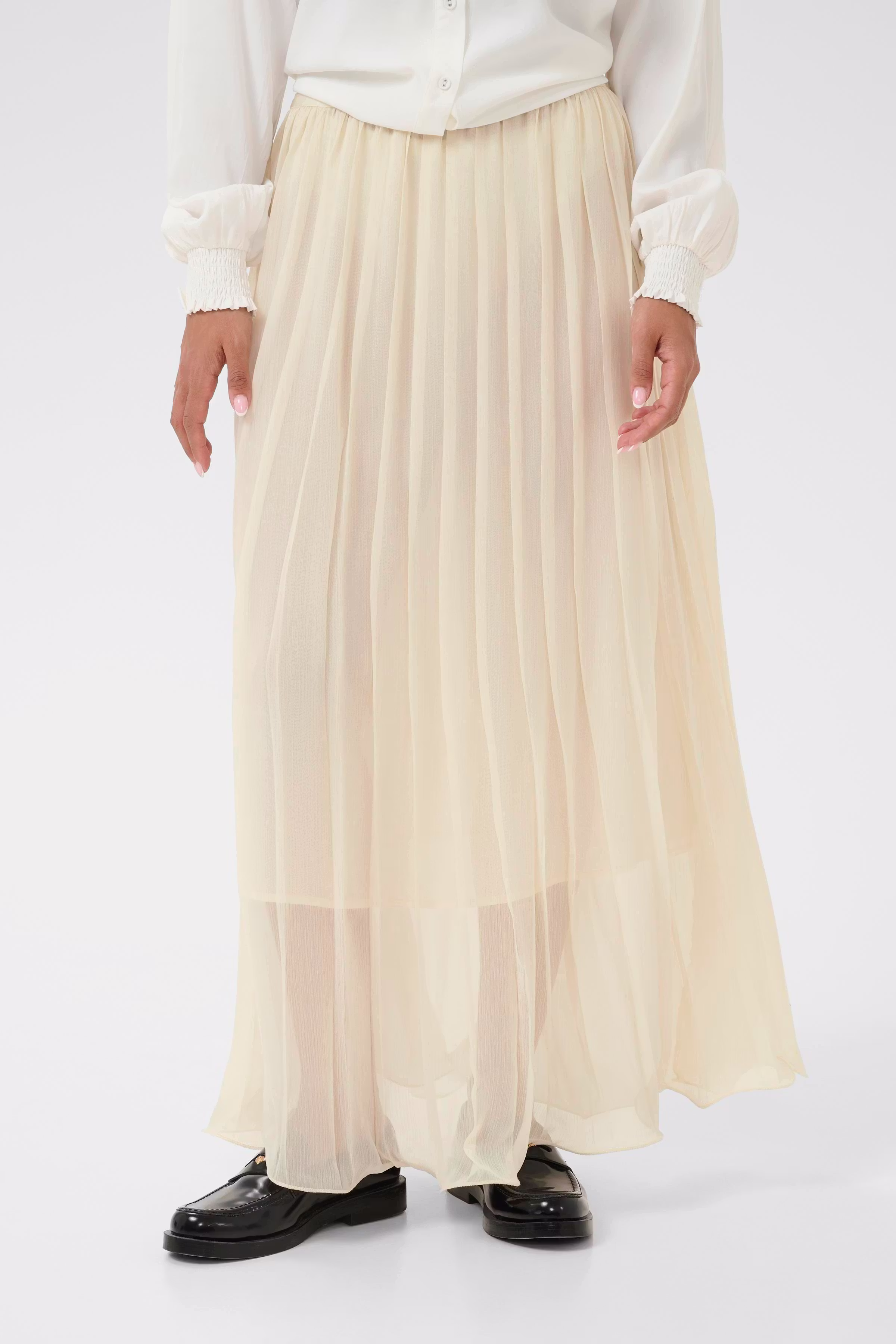 CRFlake Skirt LOOKBOOK FRONT 10614429-110701