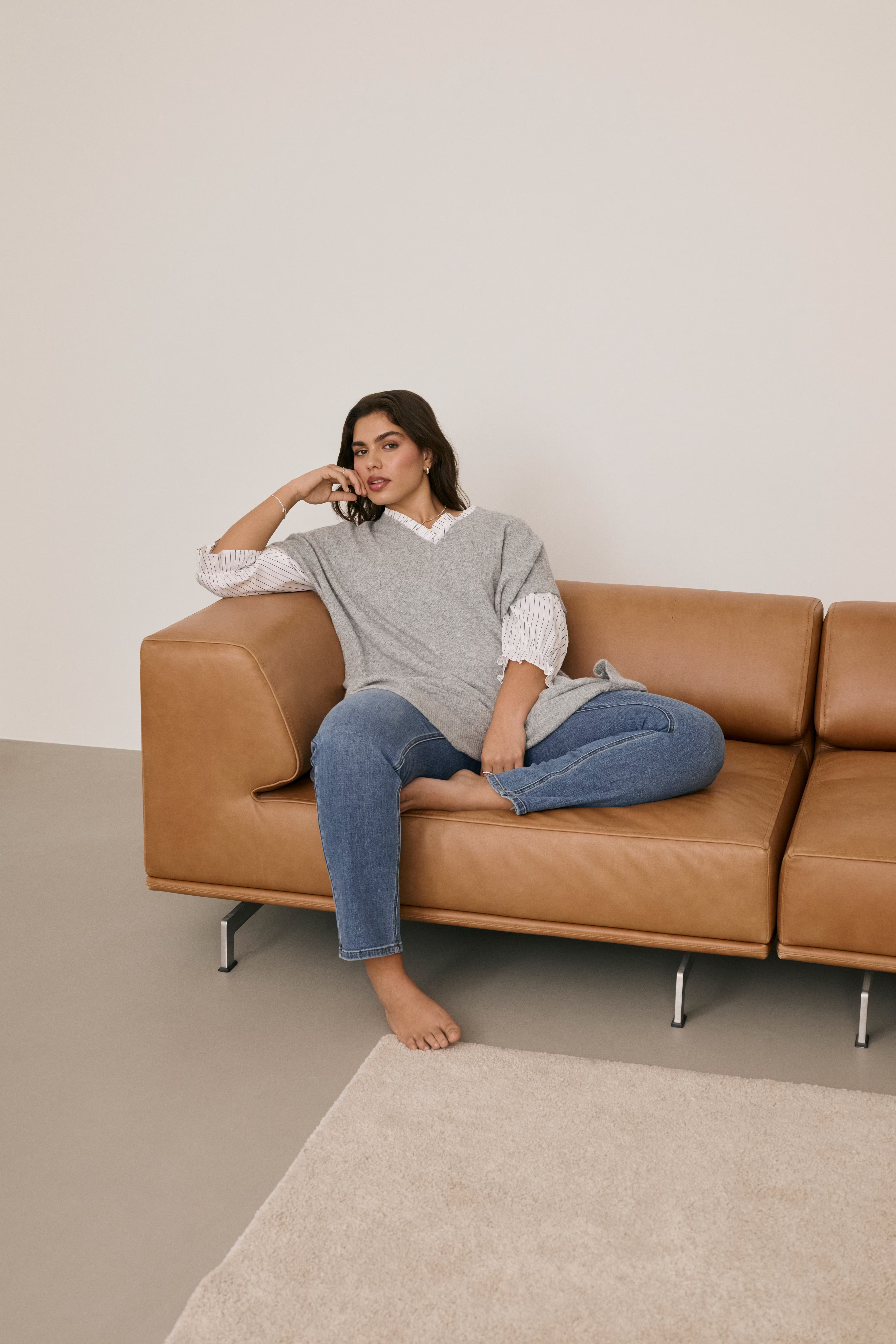 KCannett Poncho LOCATION NONE 10582738-100123