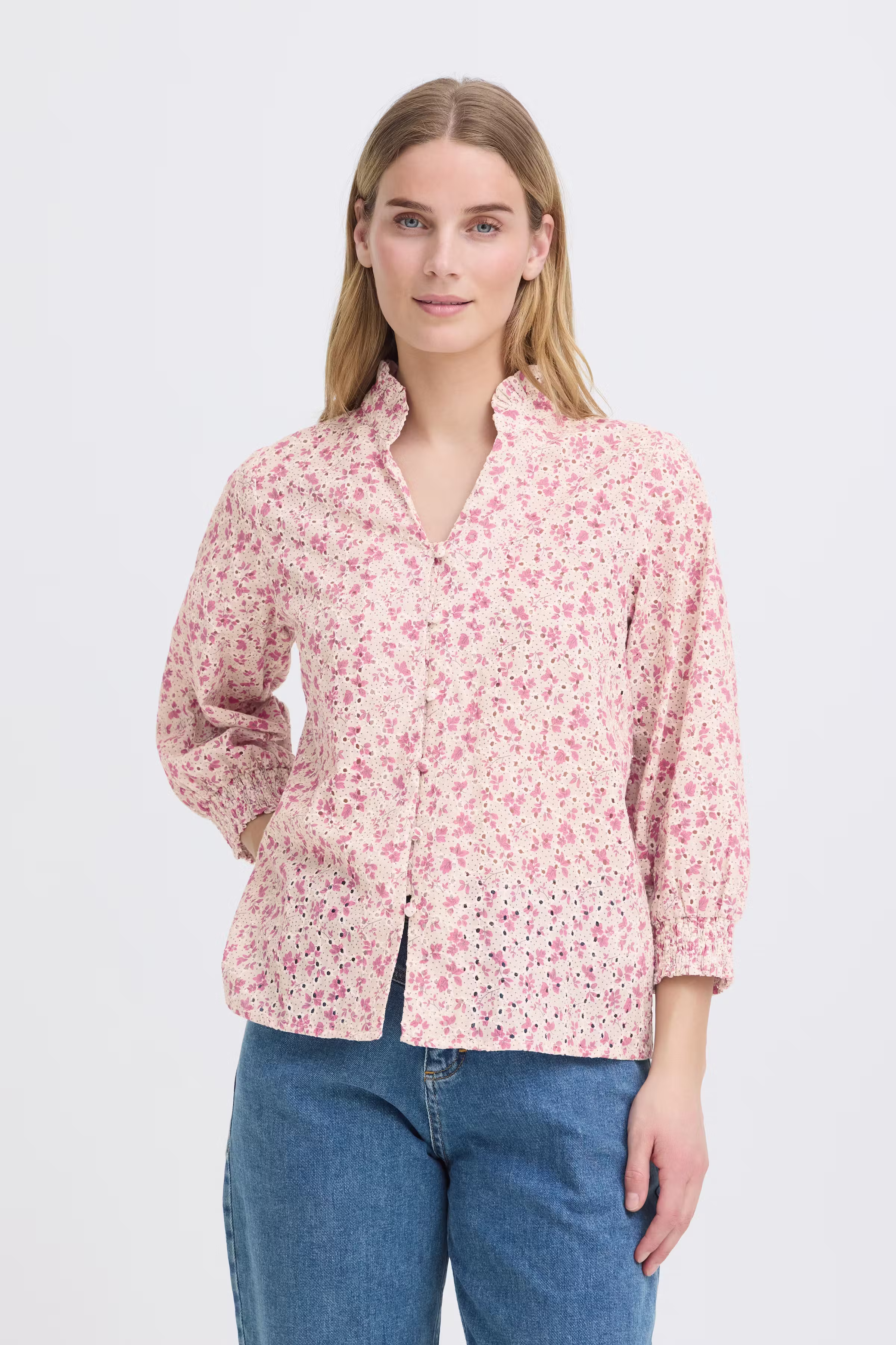 PZDOLORES Bluse LOOKBOOK FRONT 50210667-130905