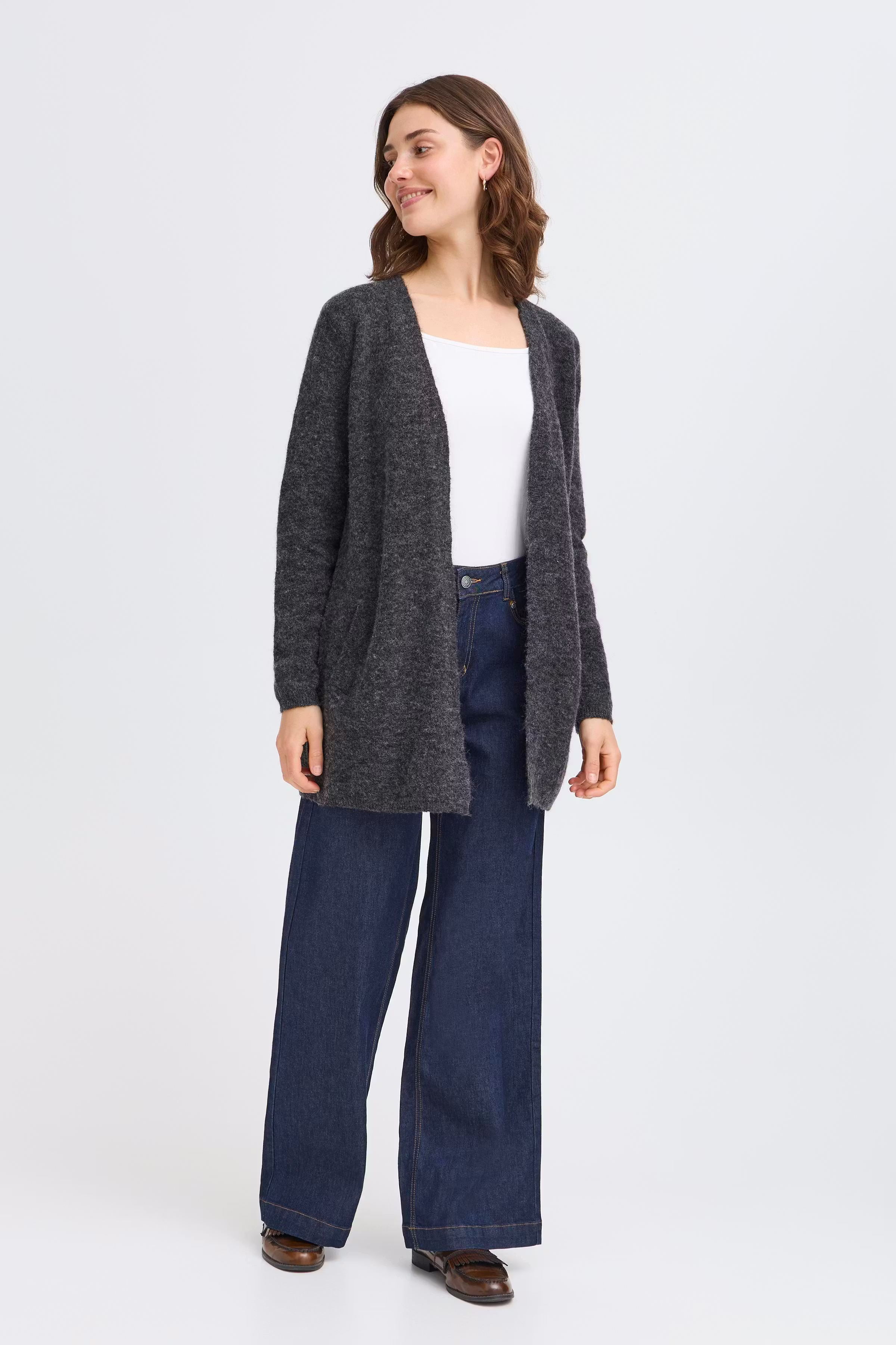 FRSANNY Vest LOOKBOOK FRONT 20617060-1806011