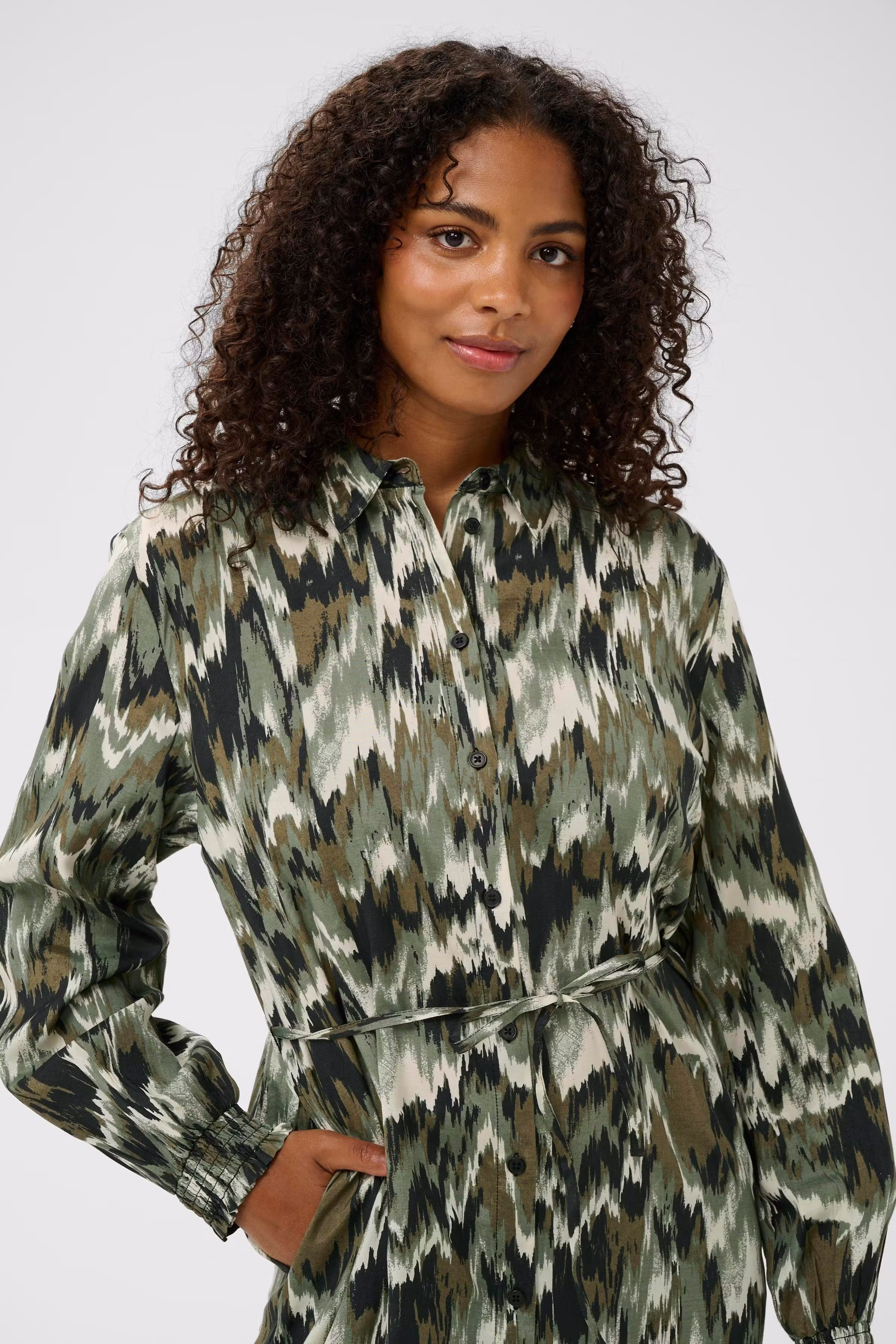 KAkia Dress LOOKBOOK DETAIL 10511176-108748