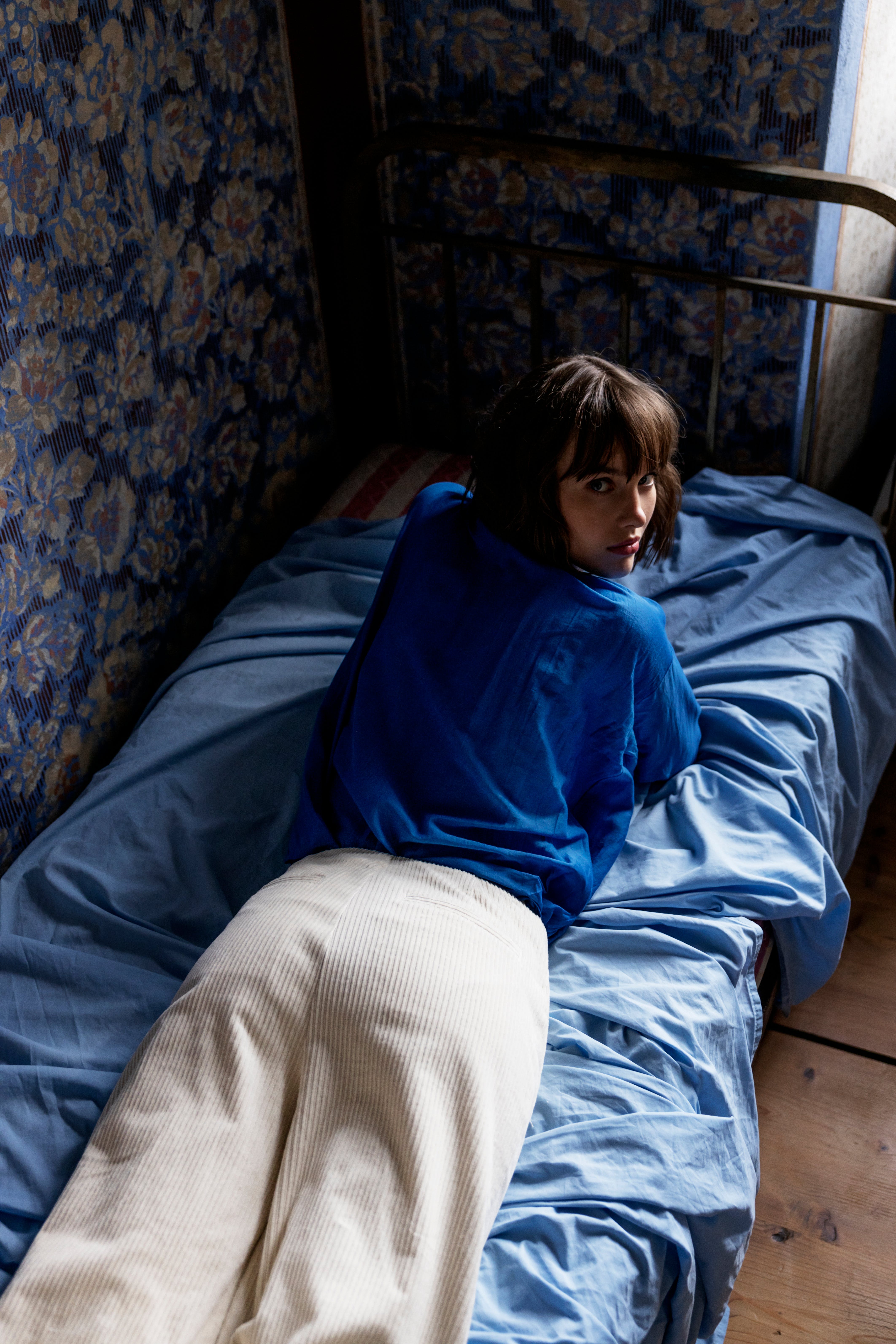 IRLESSI Trousers LOCATION NONE 20121136-130905