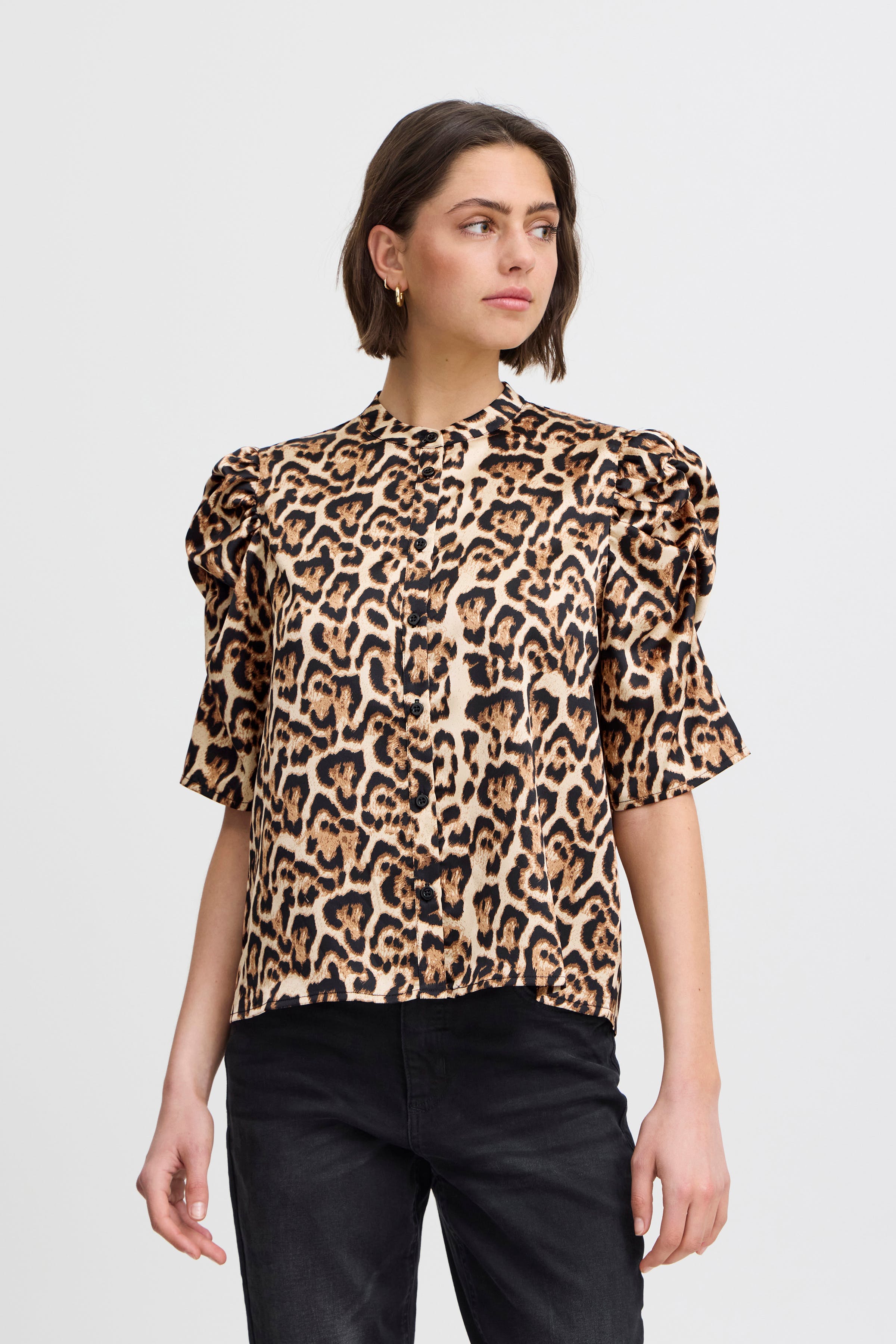 IXNINA Hemd LOOKBOOK FRONT 20122799-202333