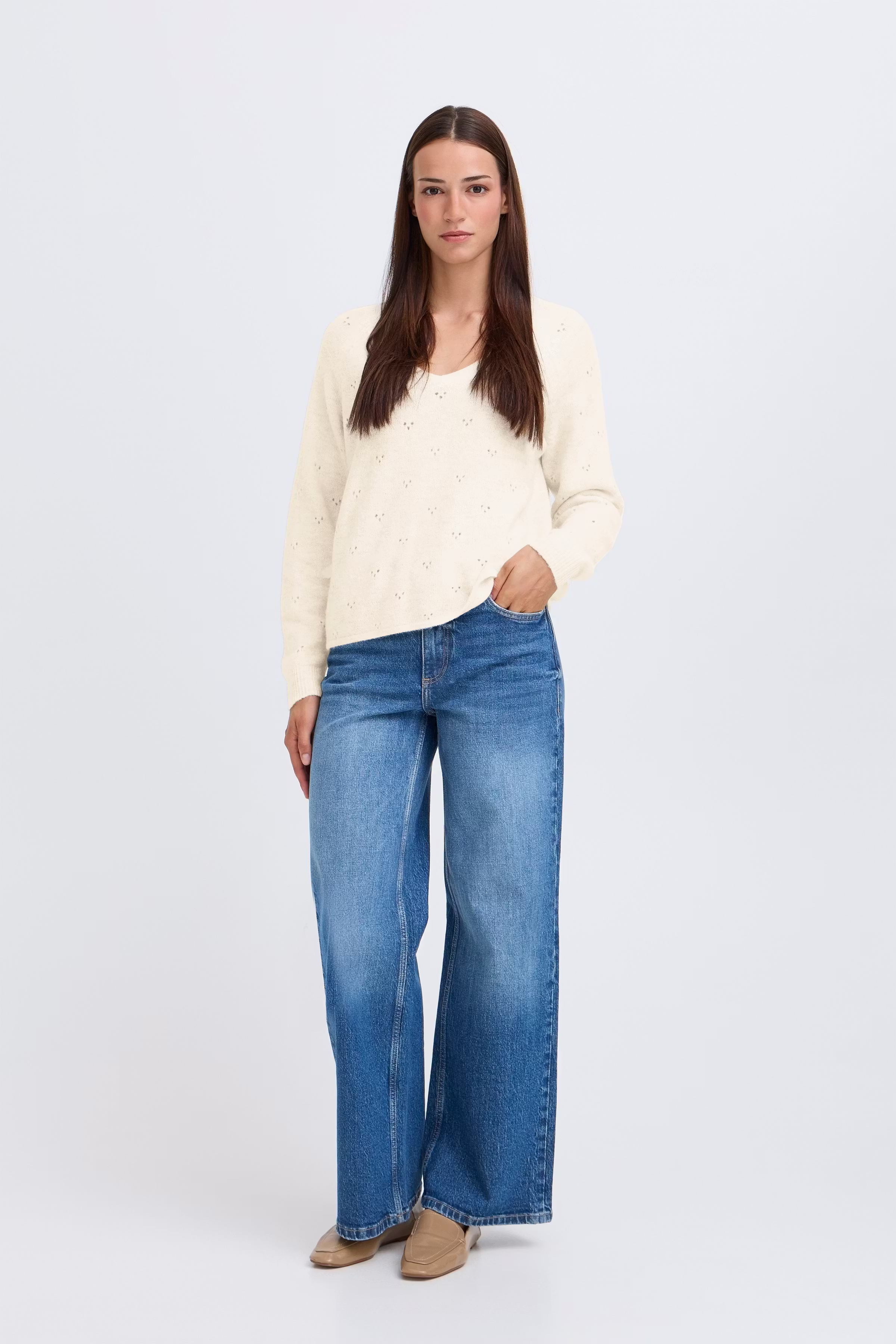 BYMONNA Pullover LOOKBOOK FRONT 20817121-1309051