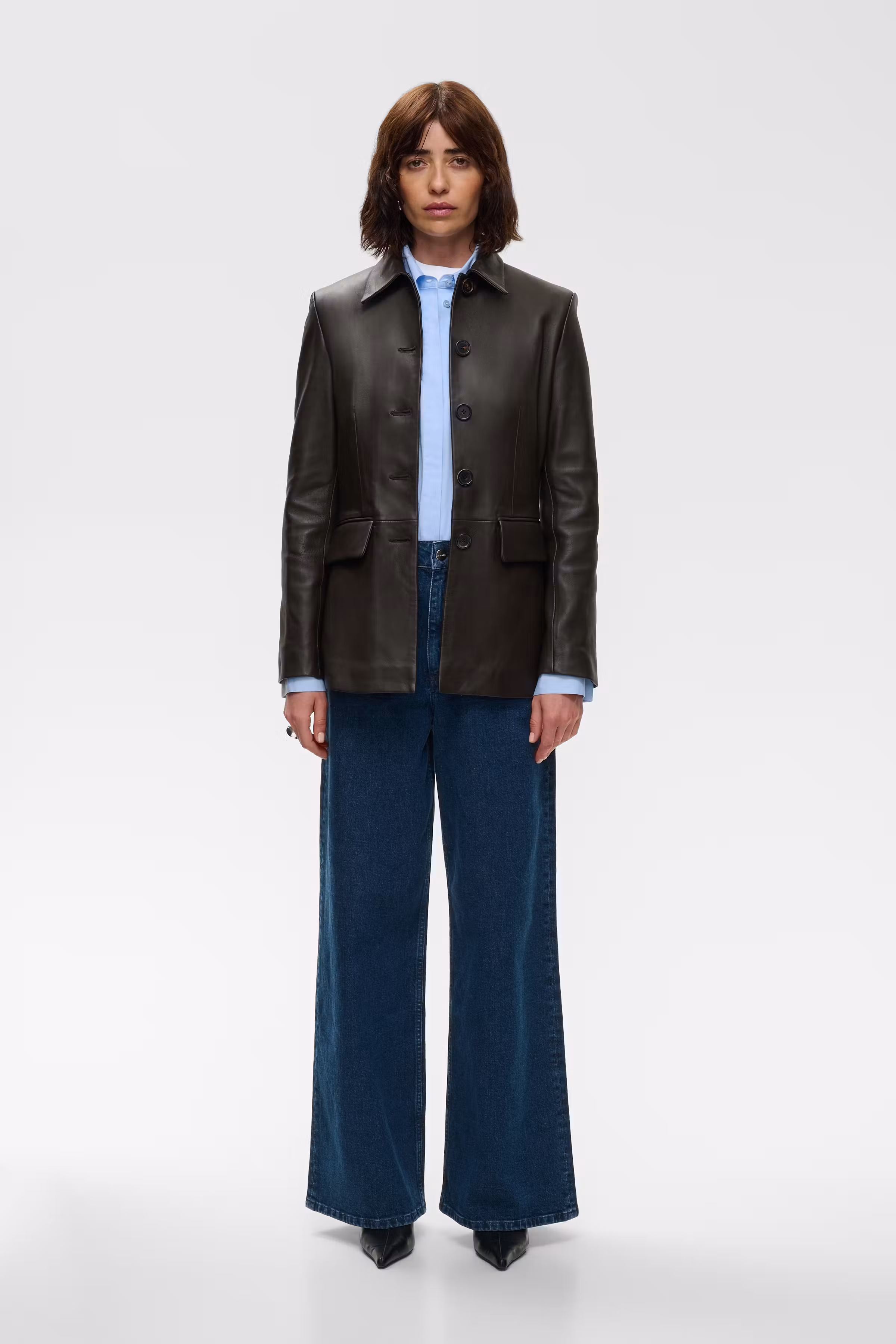 IOLiza Outerwear LOOKBOOK FRONT 30600111-BR289