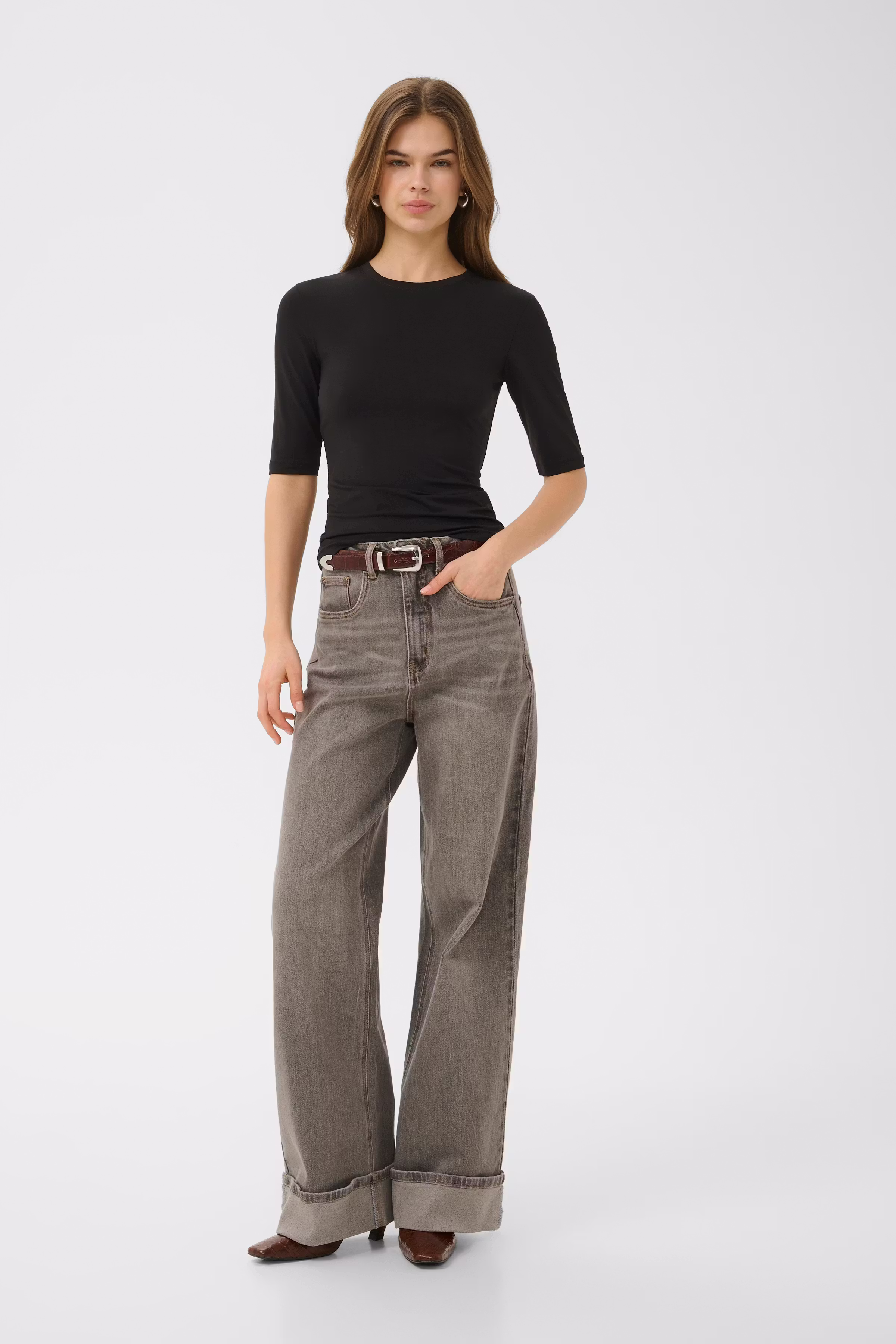 GZmida T-shirt LOOKBOOK FRONT 10910957-100017