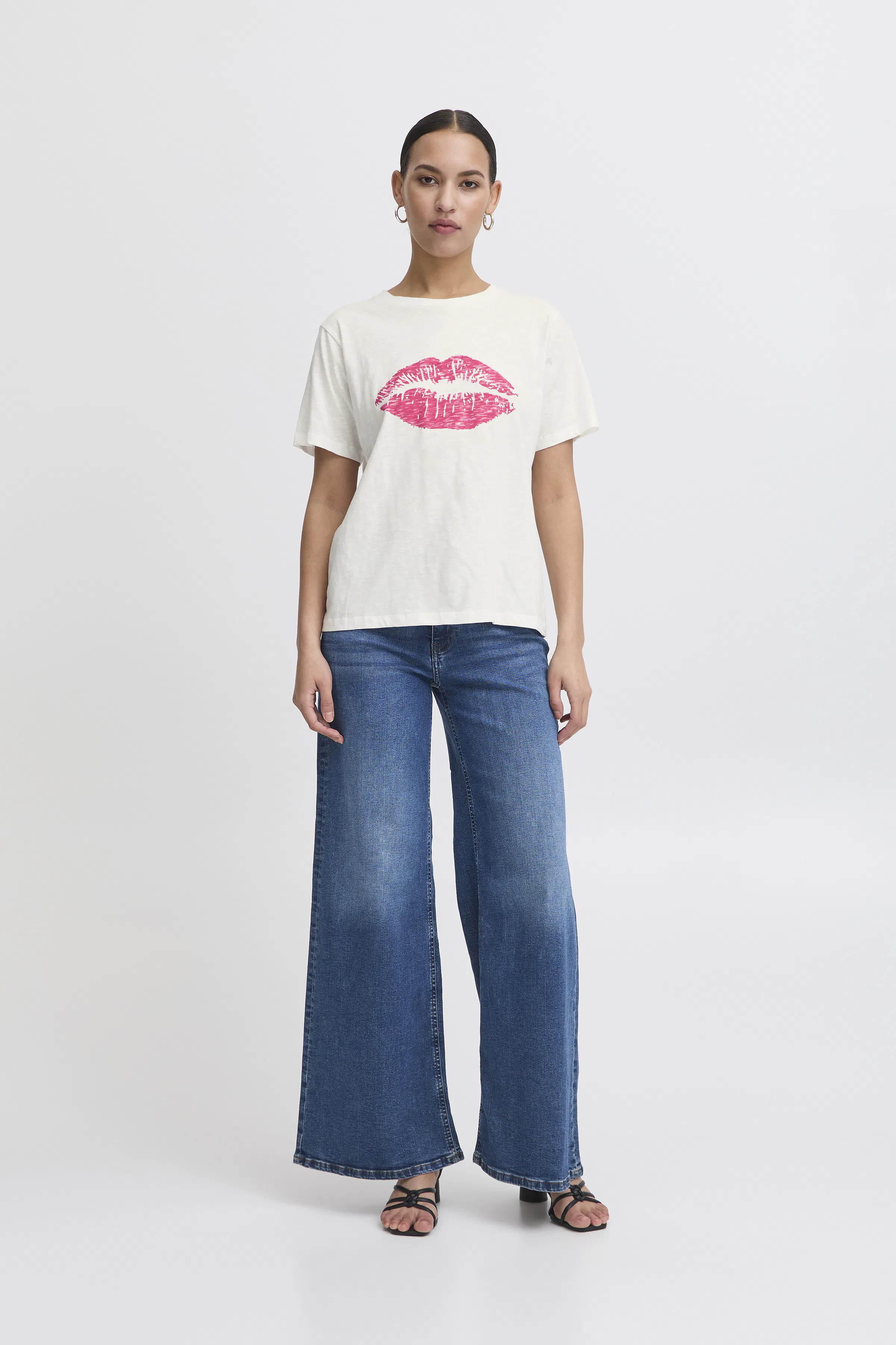 IHPAIA T-shirt LOOKBOOK FRONT 20123346-114201
