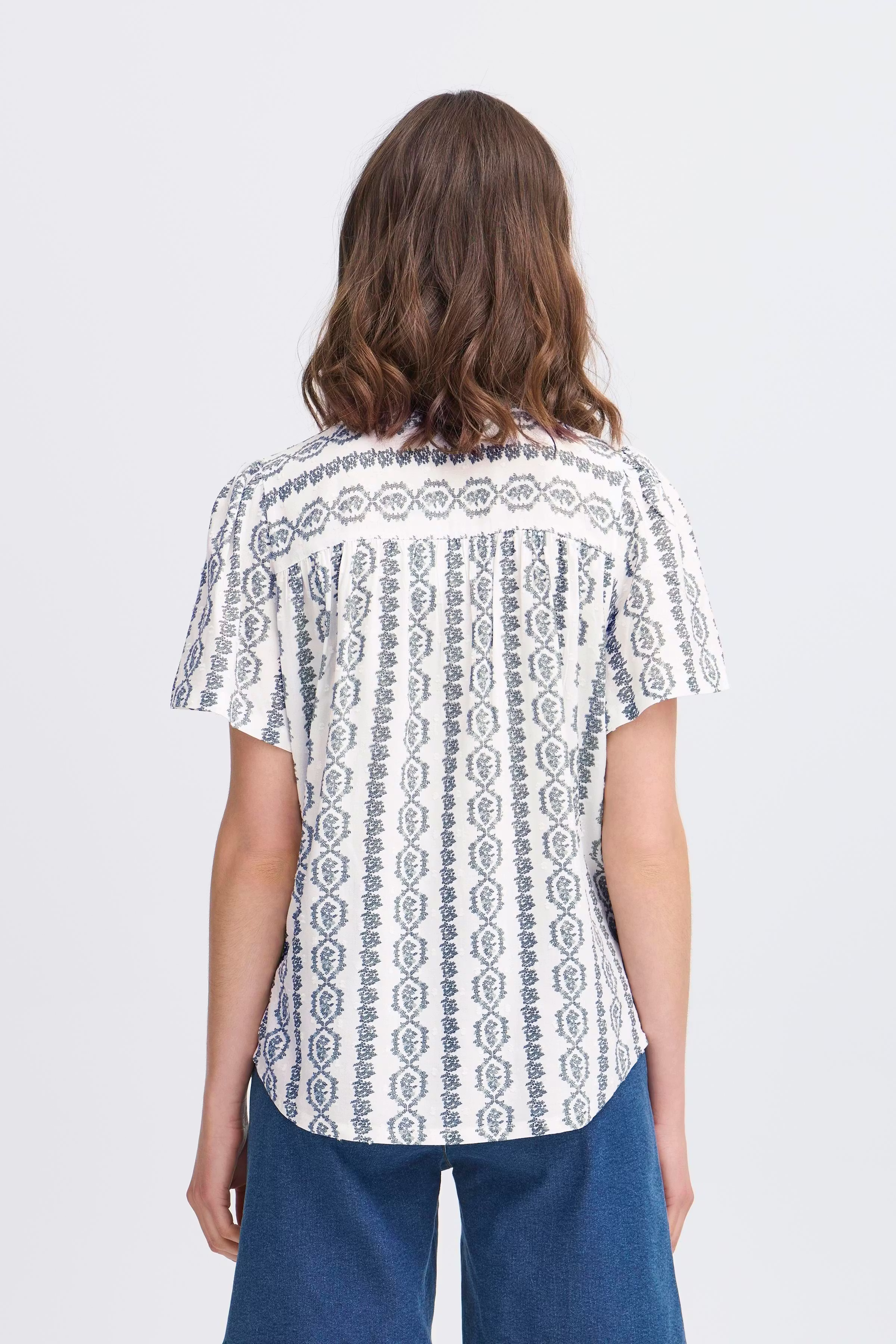 FRSOPHIA Bluse LOOKBOOK FRONT 20616299-205547