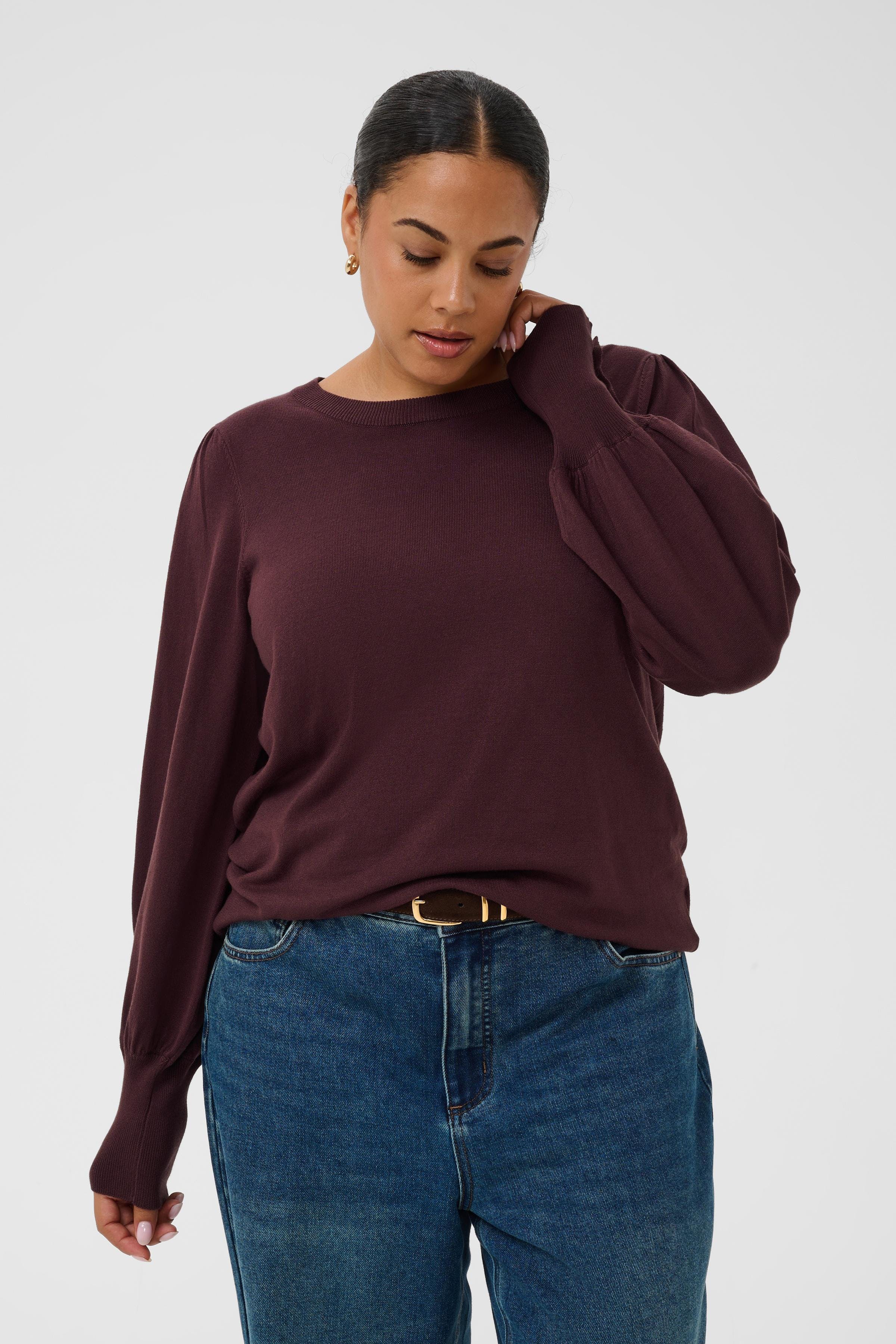 KClizzy Pullover LOOKBOOK FRONT 10584451-191619