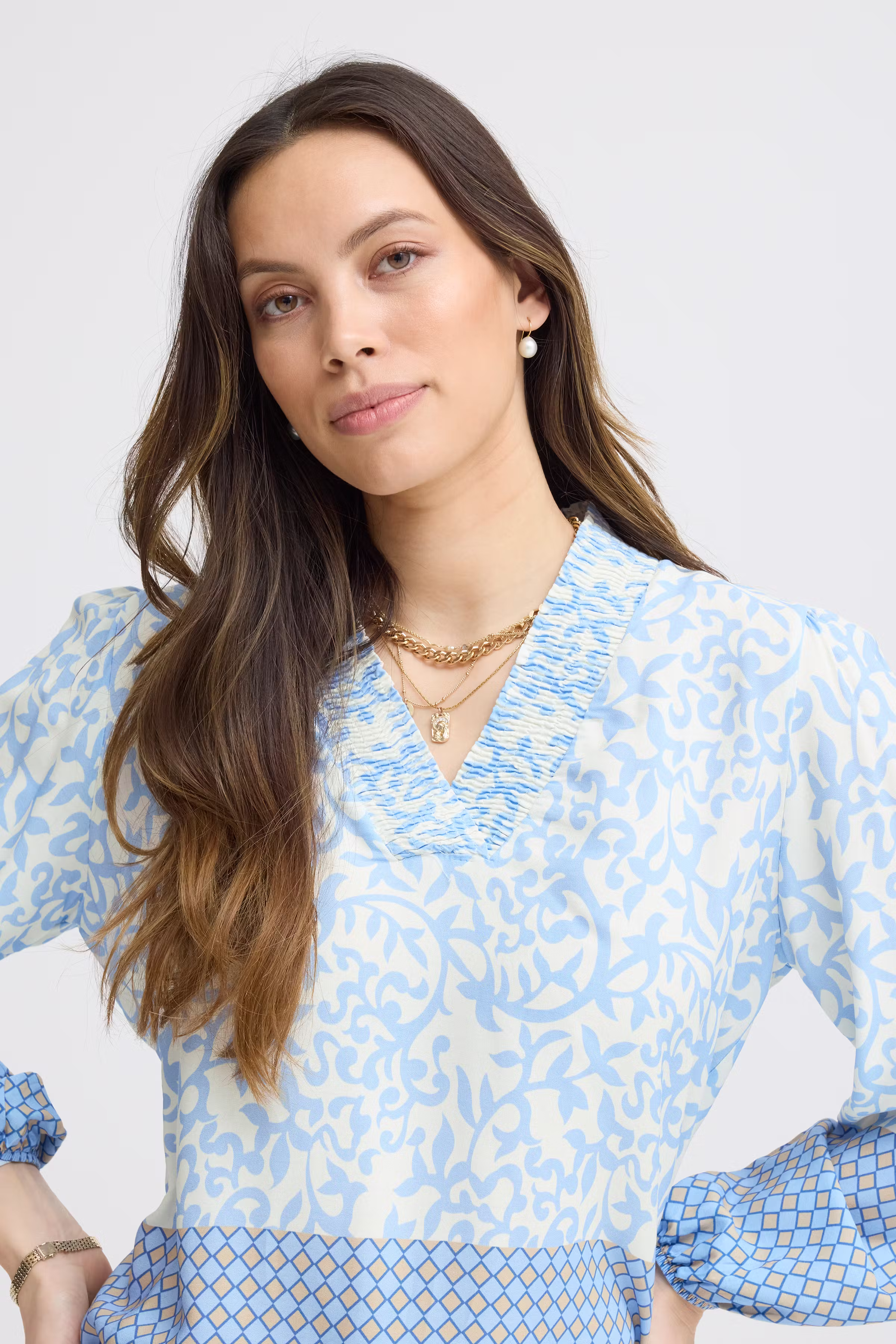 SBBOLETTE Bluse LOOKBOOK DETAIL 22100931-153915