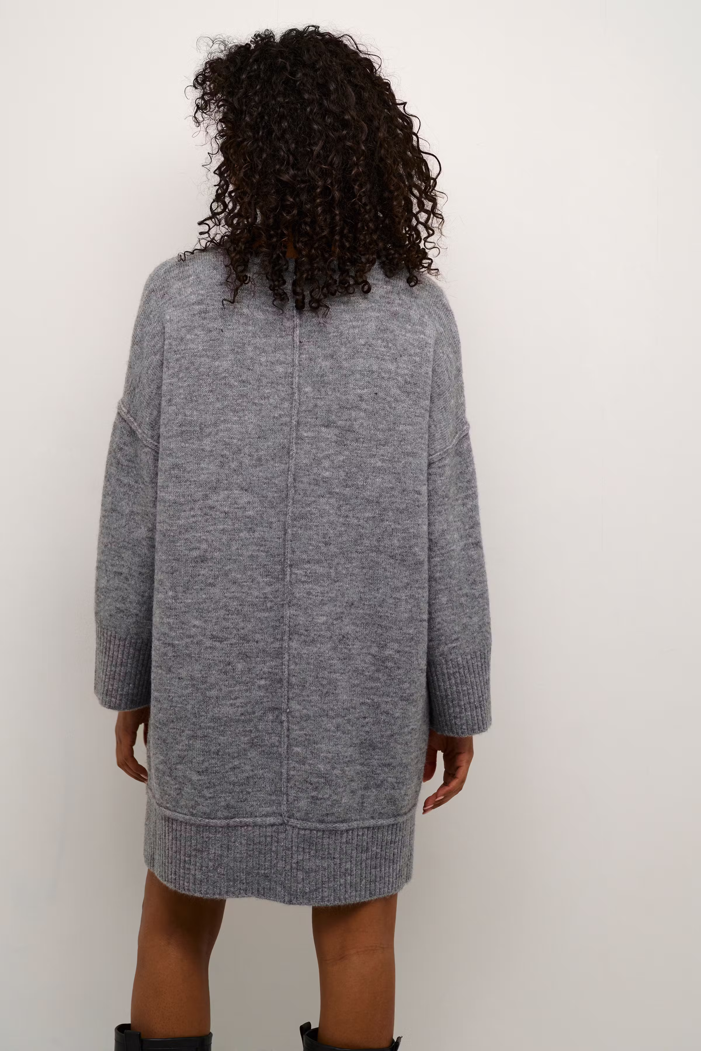 KAfridana Kleid LOOKBOOK BACK 10509374-100123