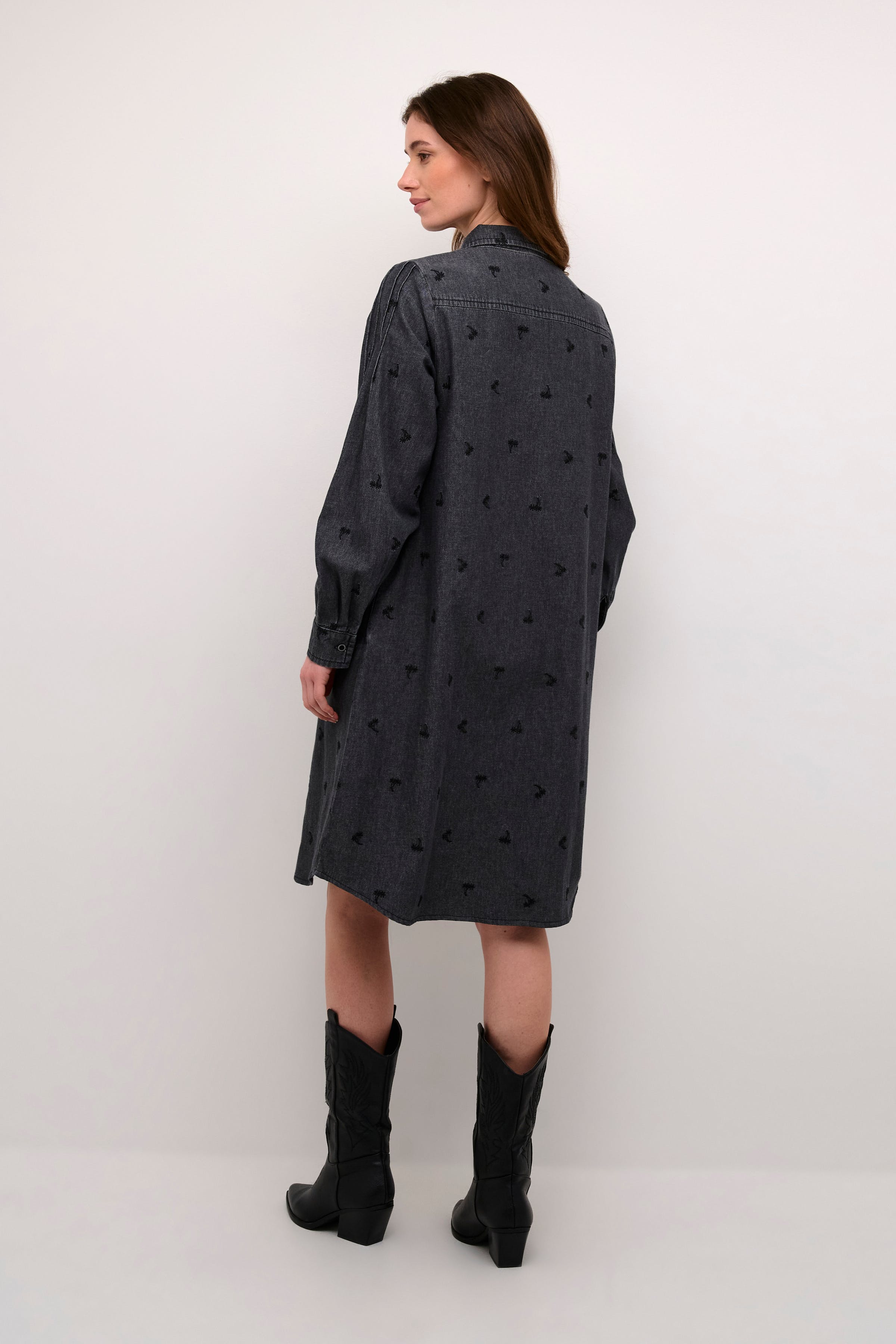 CRFiola Denimkjole LOOKBOOK BACK 10612901-100922