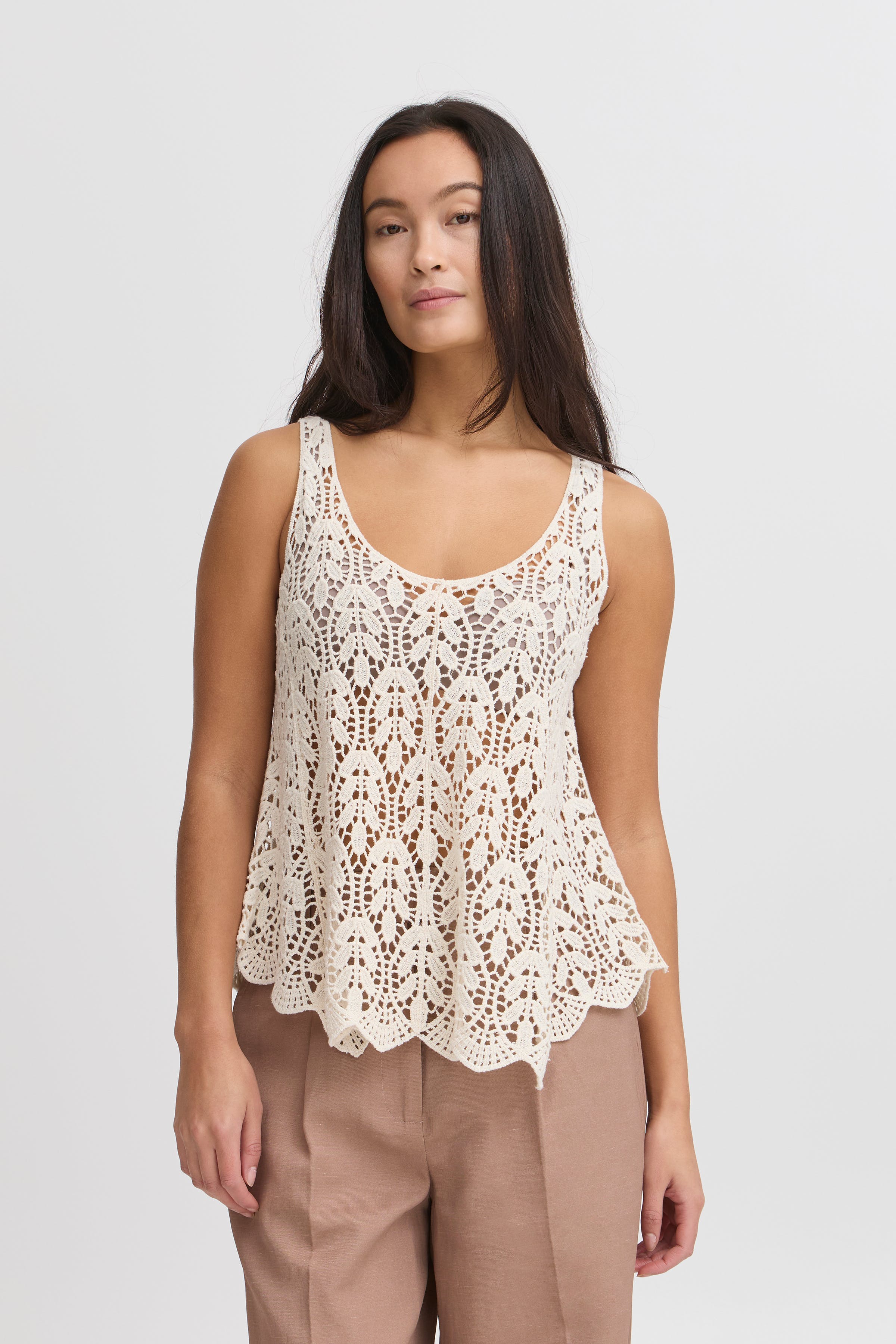 IRFRANKA Mouwloos shirt LOOKBOOK FRONT 20122840-130905