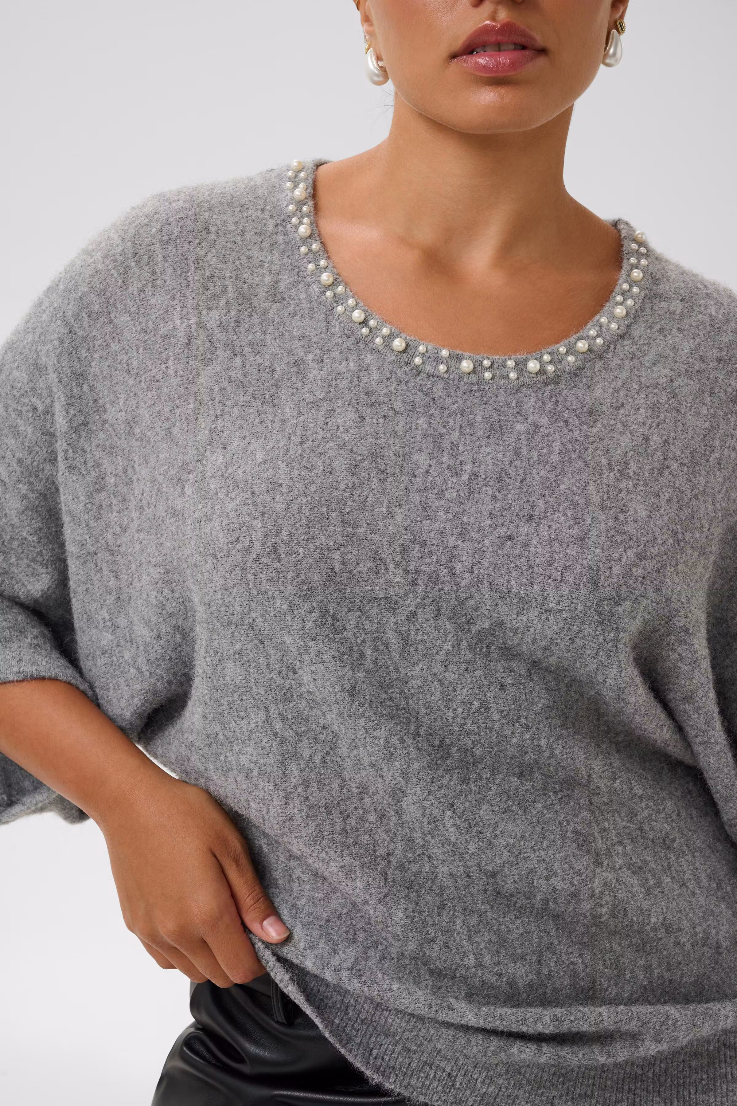 KCbettie Pullover LOOKBOOK DETAIL 10584609-100123