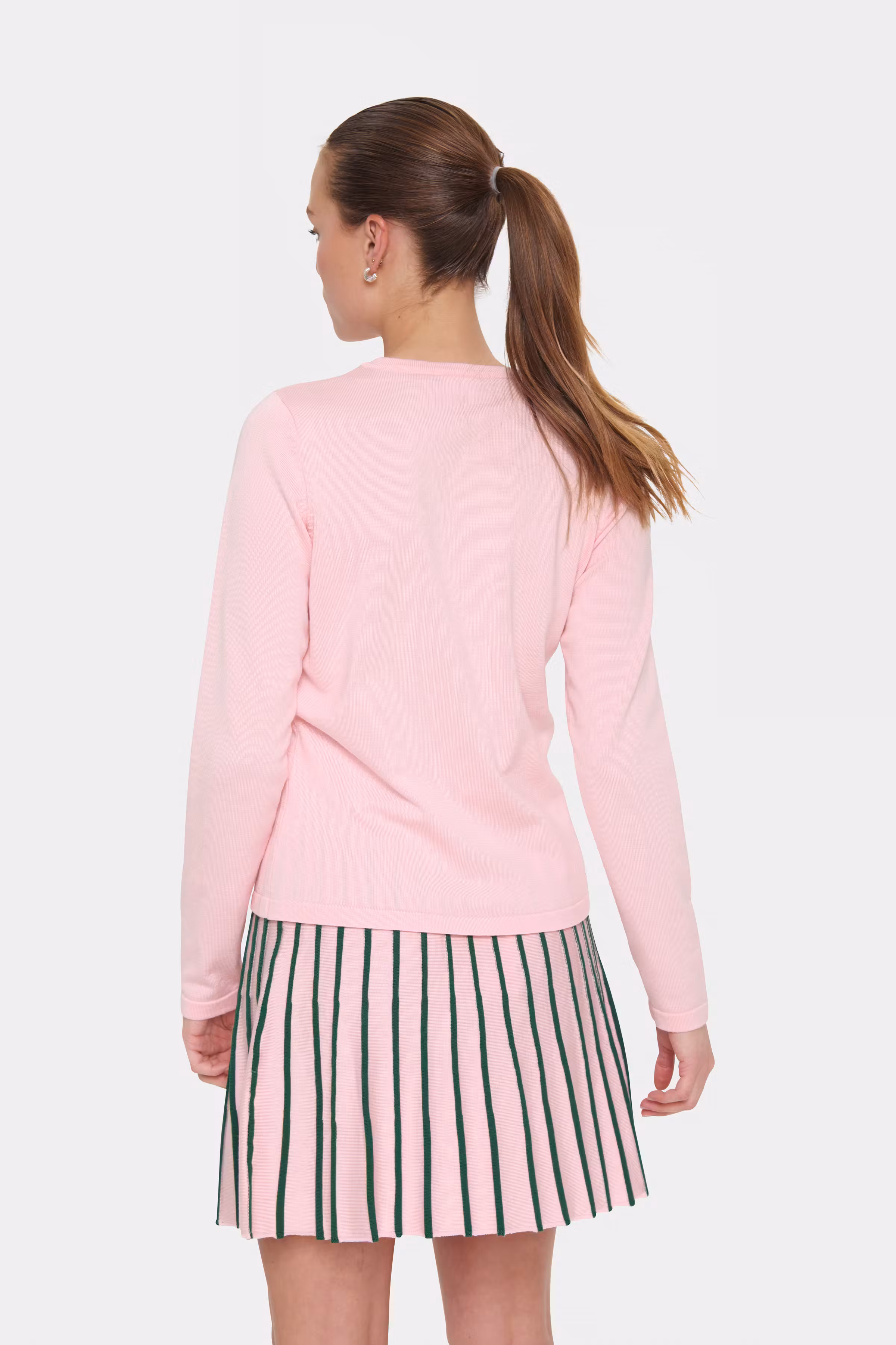 MilaSZ R-Neck Cardigan LOOKBOOK BACK 30500005-132801