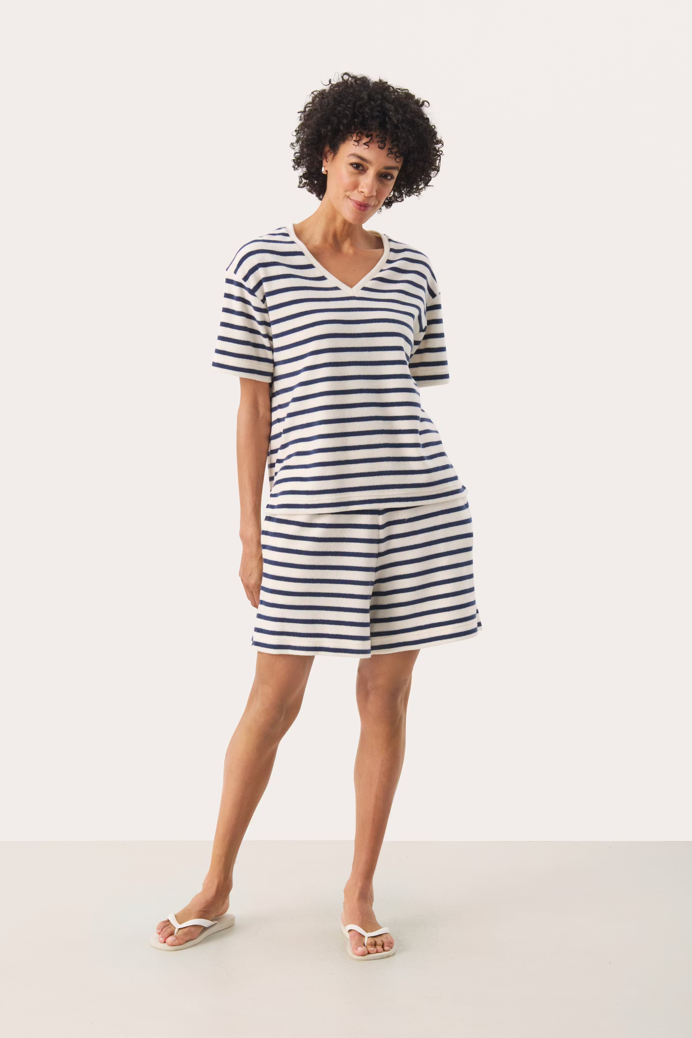 RyliePW T-shirt LOOKBOOK BACK 30309677-304178