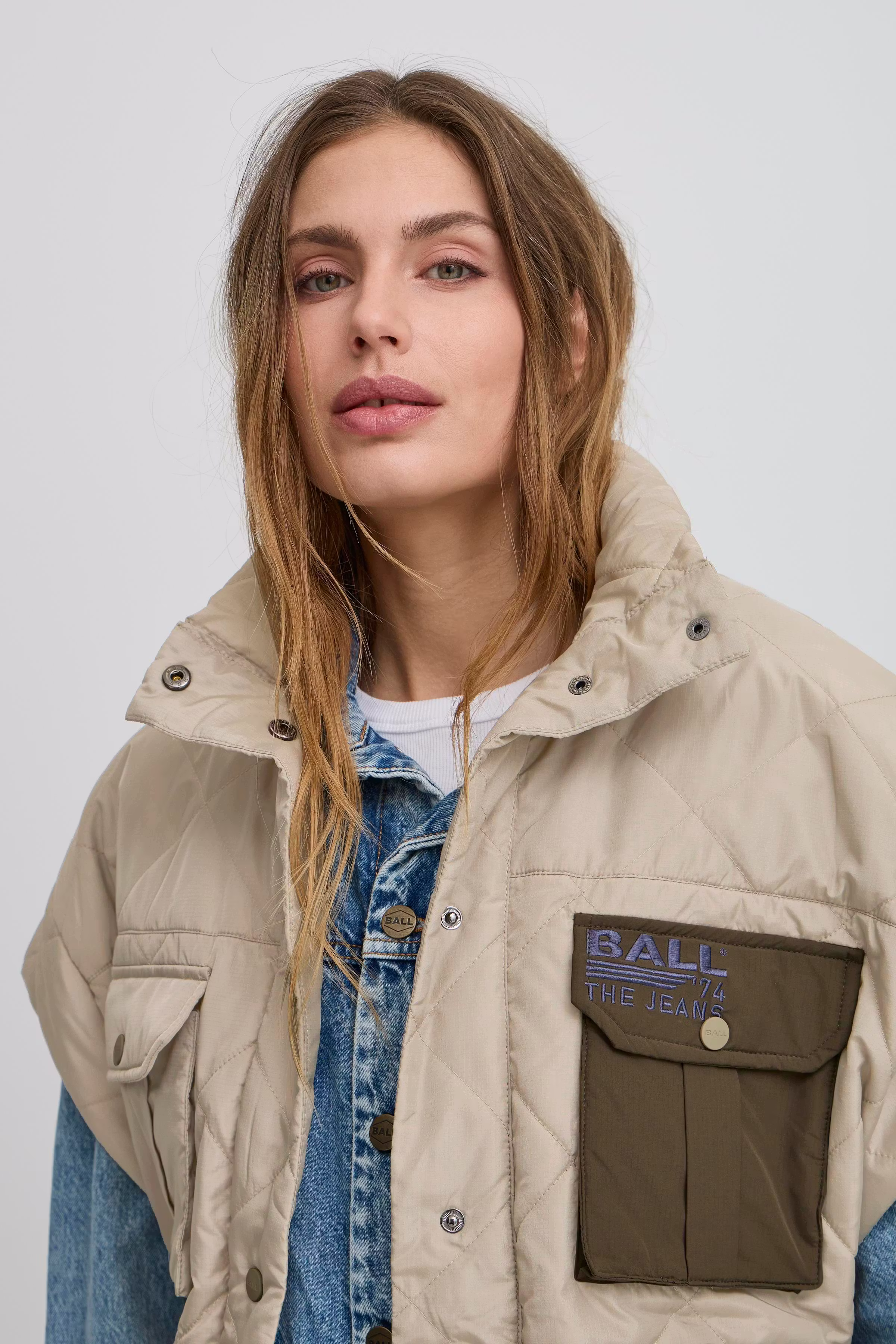 BAESTEL Waistcoat outerwear LOOKBOOK DETAIL 50405115-170510