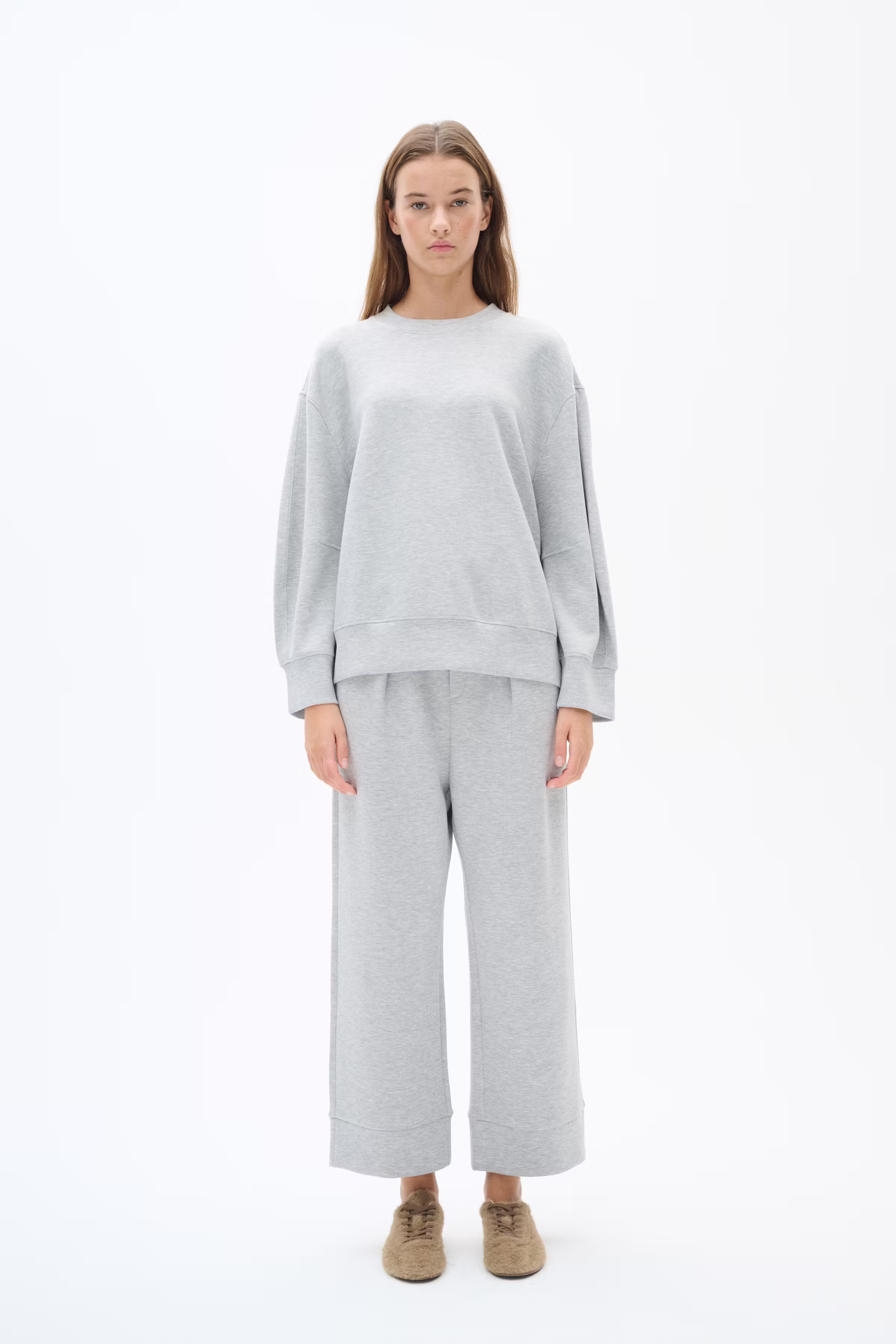 AnniehIW T-shirt LOOKBOOK FRONT 30110320-1740161