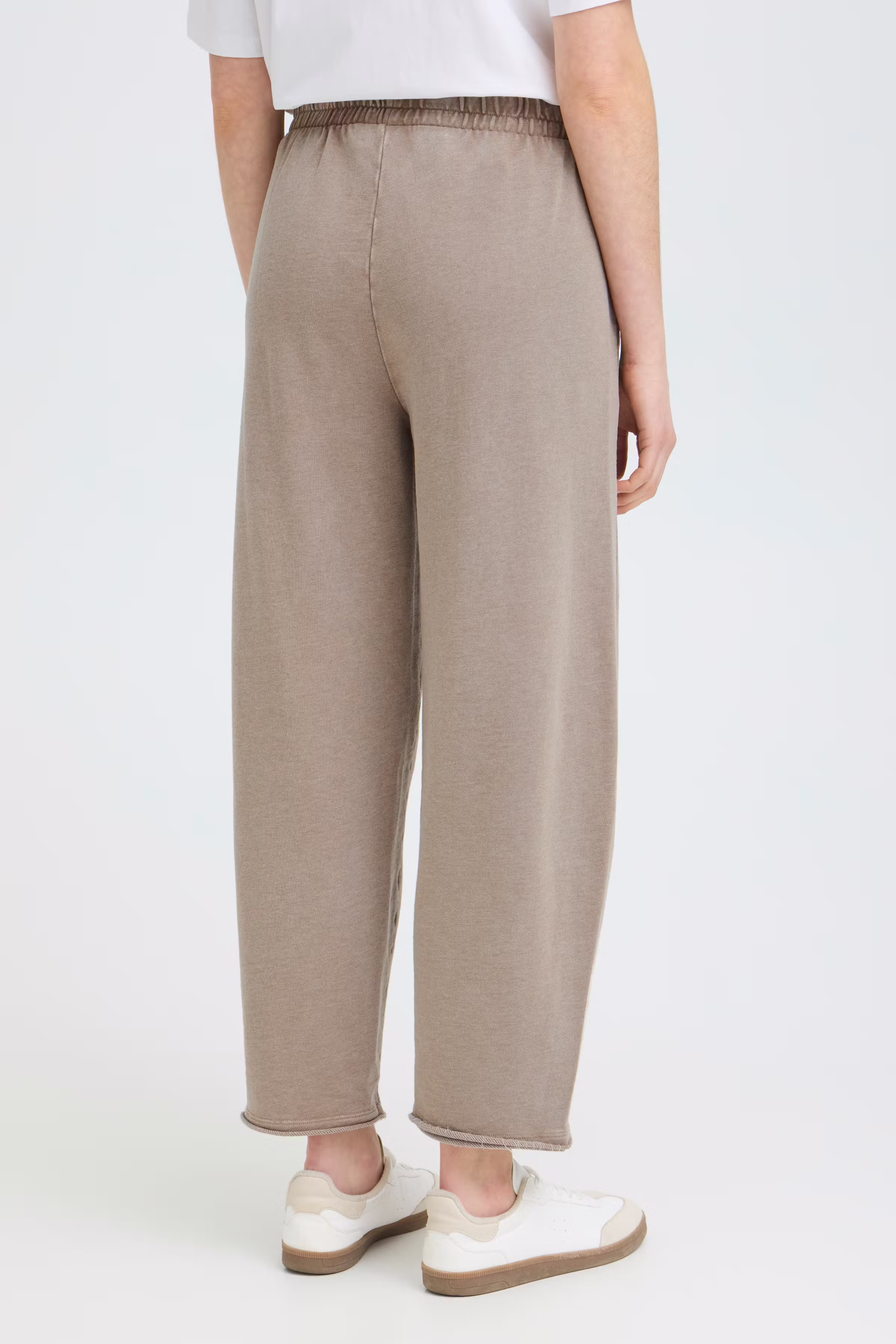 FRSERAFINA Trousers LOOKBOOK BACK 20617665-170807
