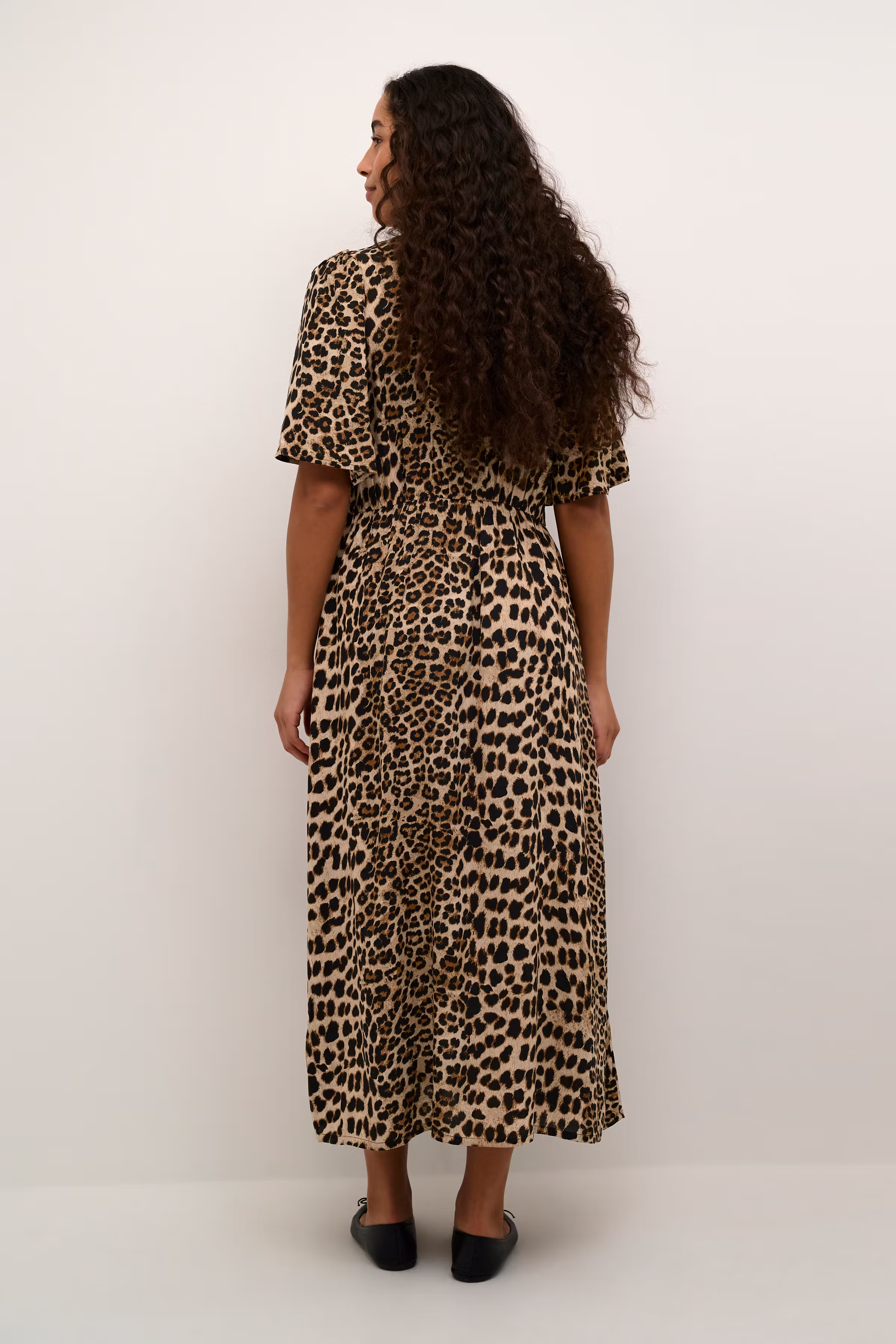 KAarina Kleid LOOKBOOK BACK 10552340-105798