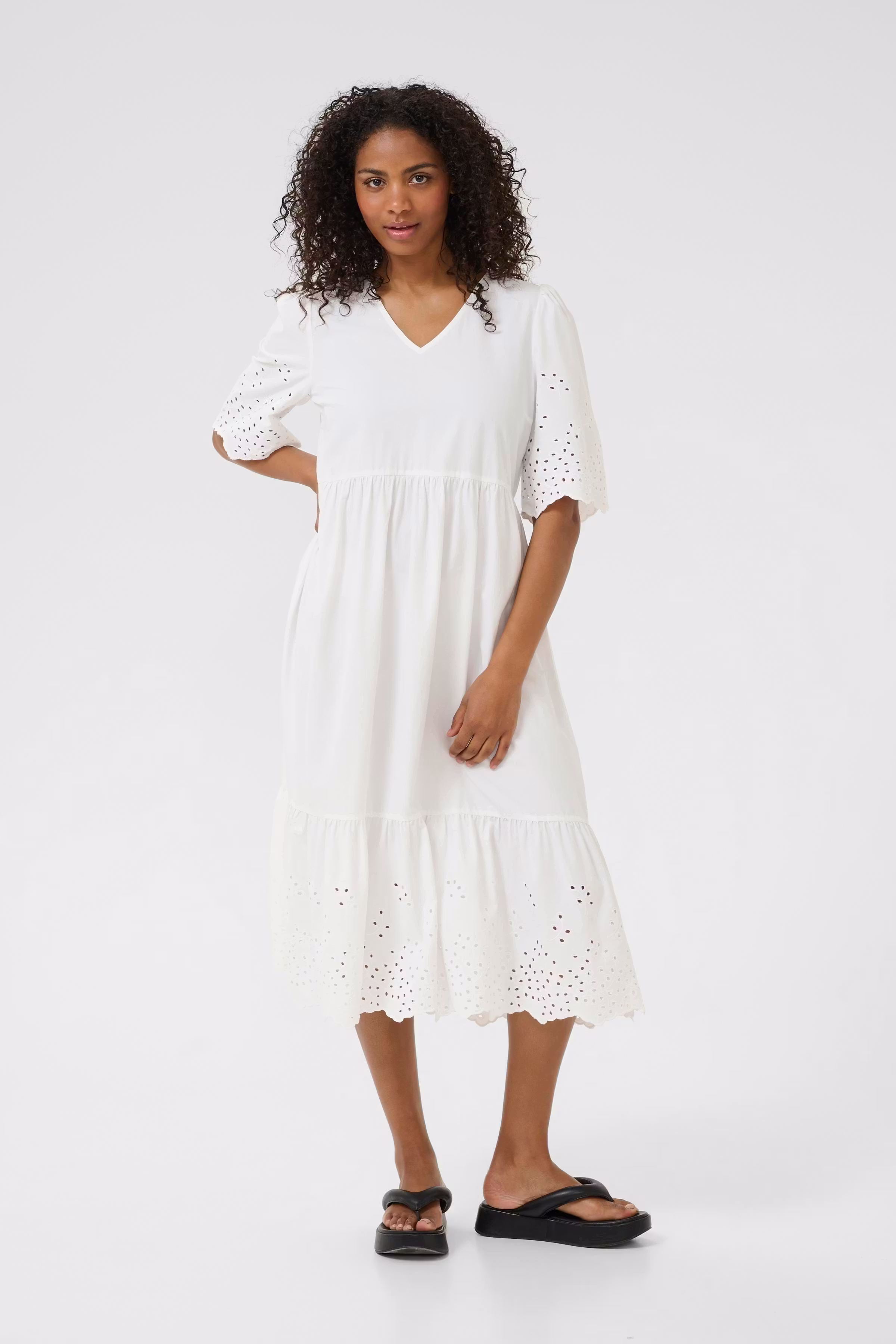 KAlouisa Kjole LOOKBOOK FRONT 10552443-110602