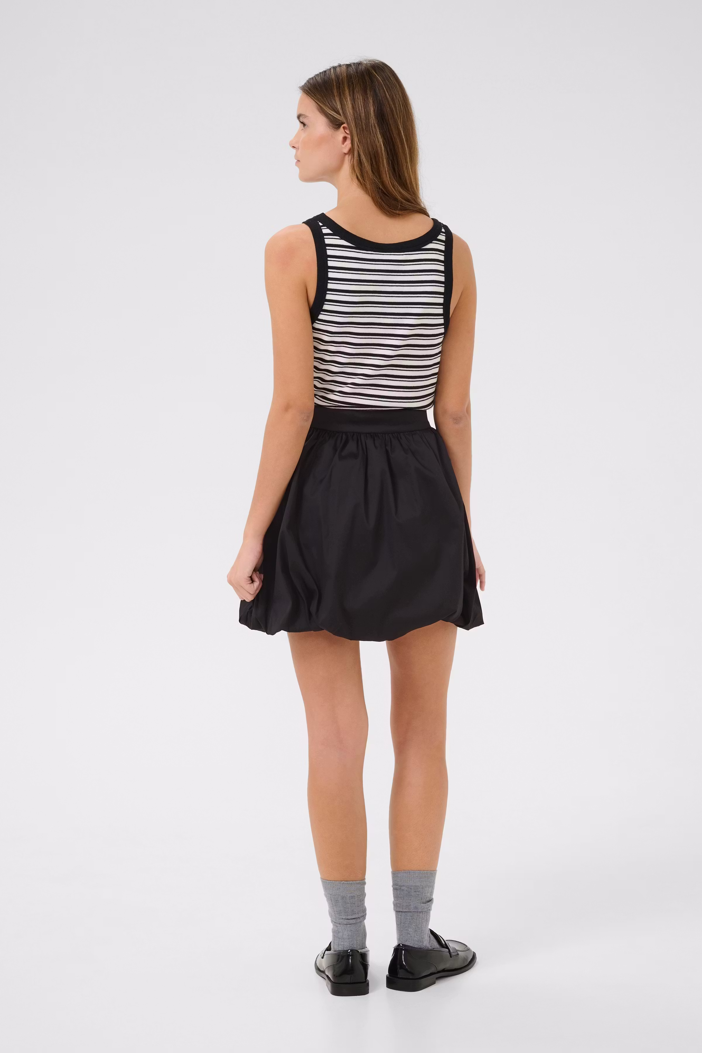 KBVipse Skirt LOOKBOOK BACK 10105561-194008