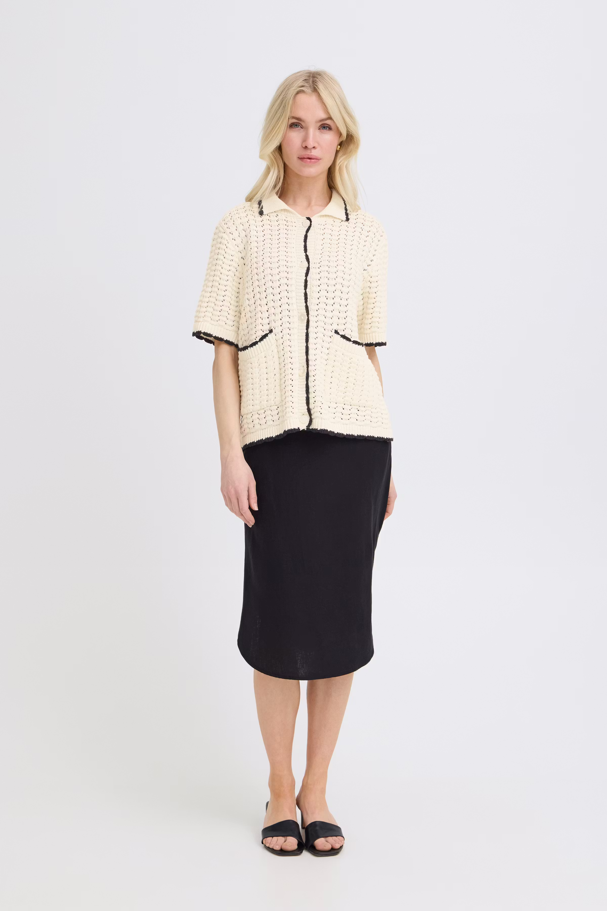 BYMUNO Cardigan LOOKBOOK FRONT 20818733-130905