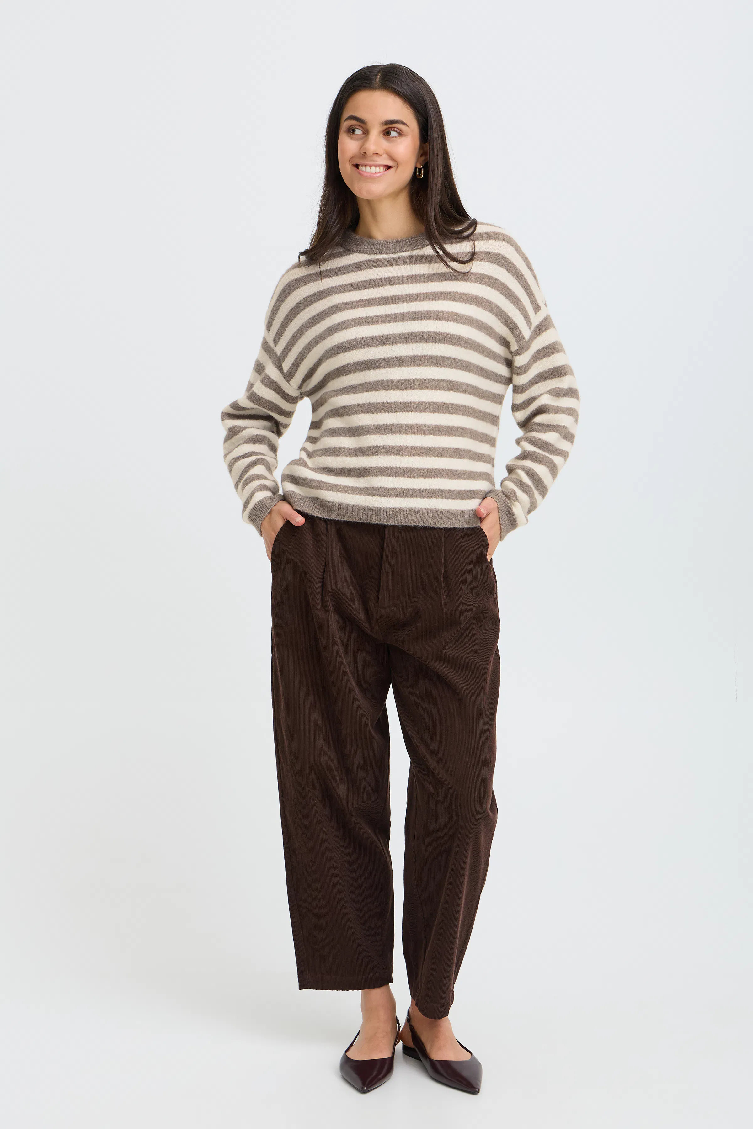 FRIDAA Pullover LOOKBOOK FRONT 20618351-900012738