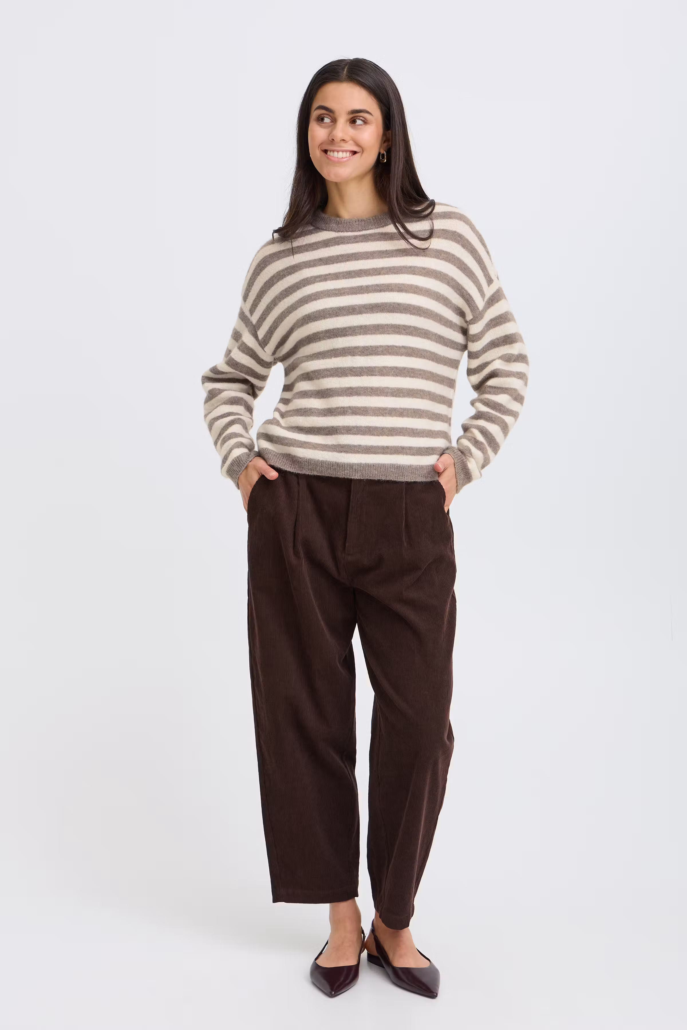 FRIDAA Pullover LOOKBOOK FRONT 20618351-900012738