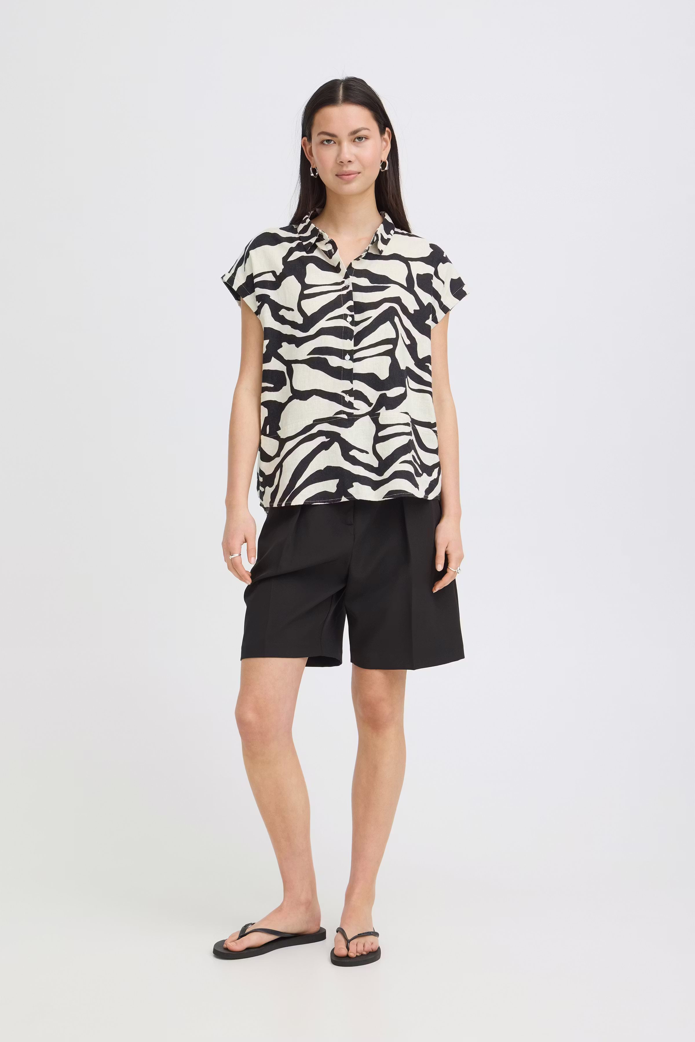 IHLINNO Kortärmad blus LOOKBOOK FRONT 20122922-900005584