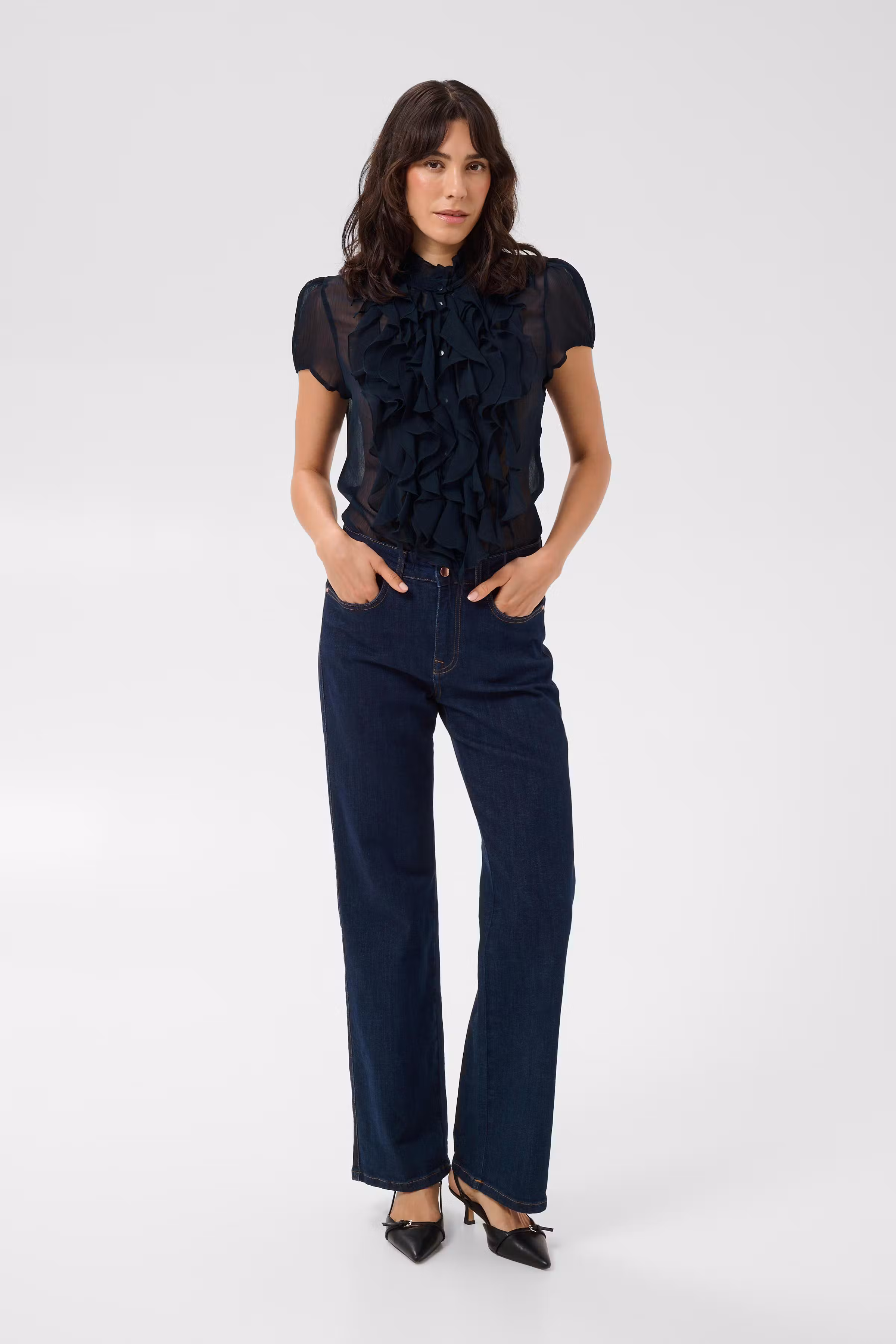 LiljaSZ Shirt LOOKBOOK FRONT 30512464-193924