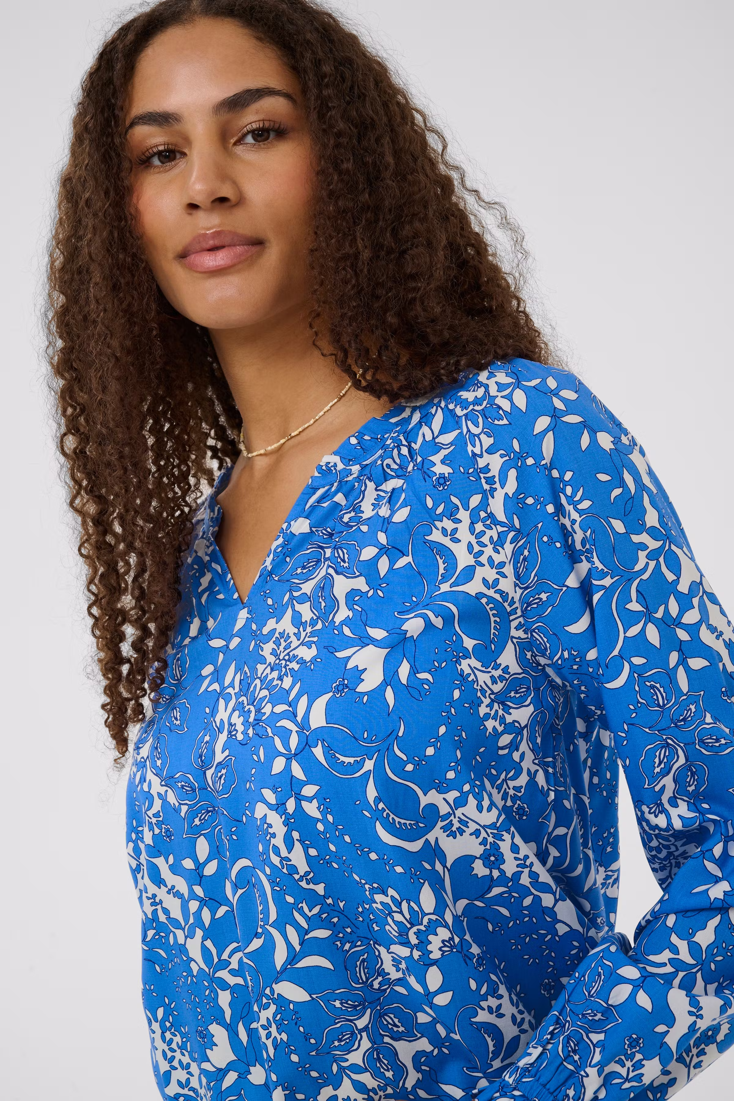 CRTiah Bluse LOOKBOOK DETAIL 10613577-109077