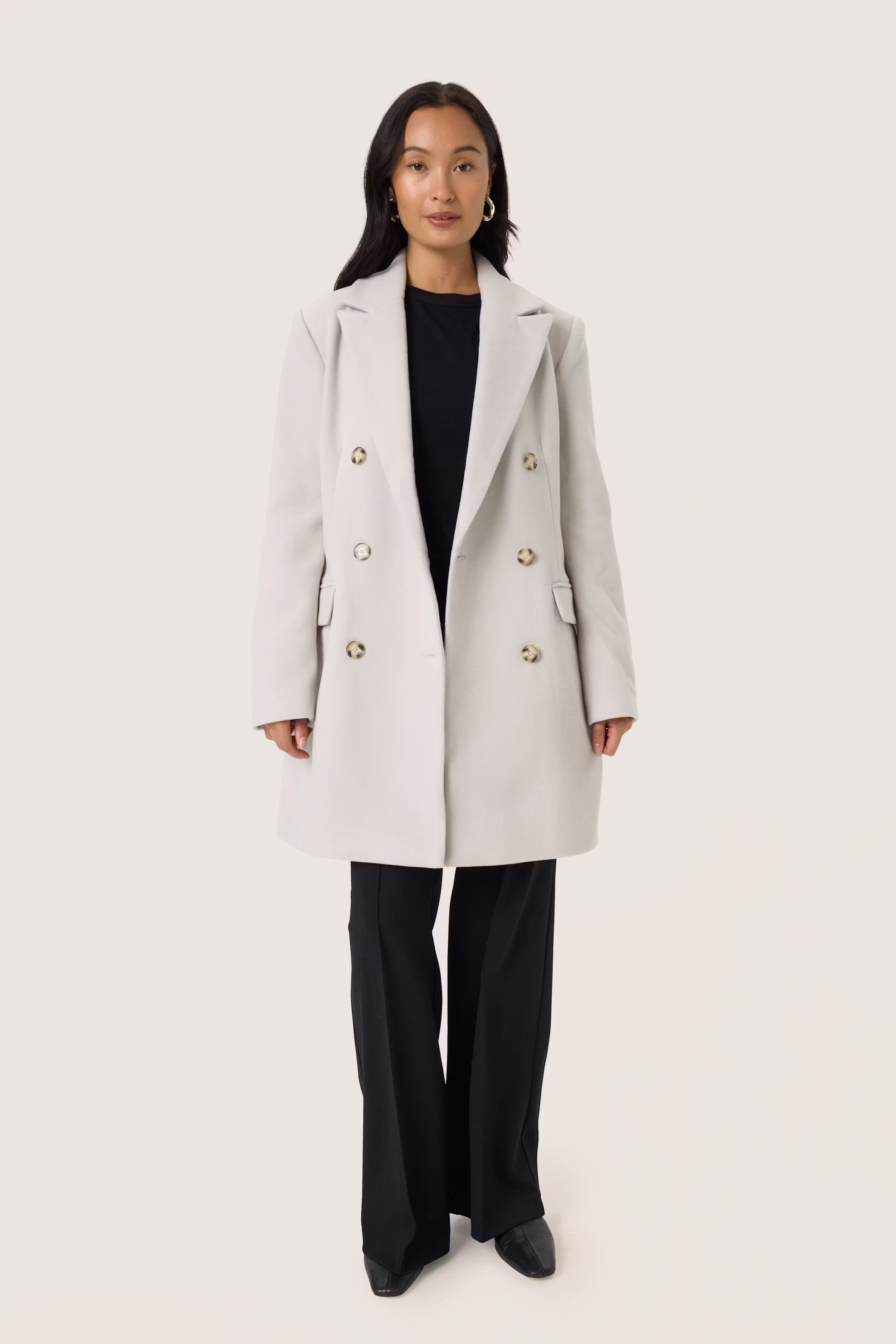 SLRubie Mantel LOOKBOOK FRONT 30408270-130404