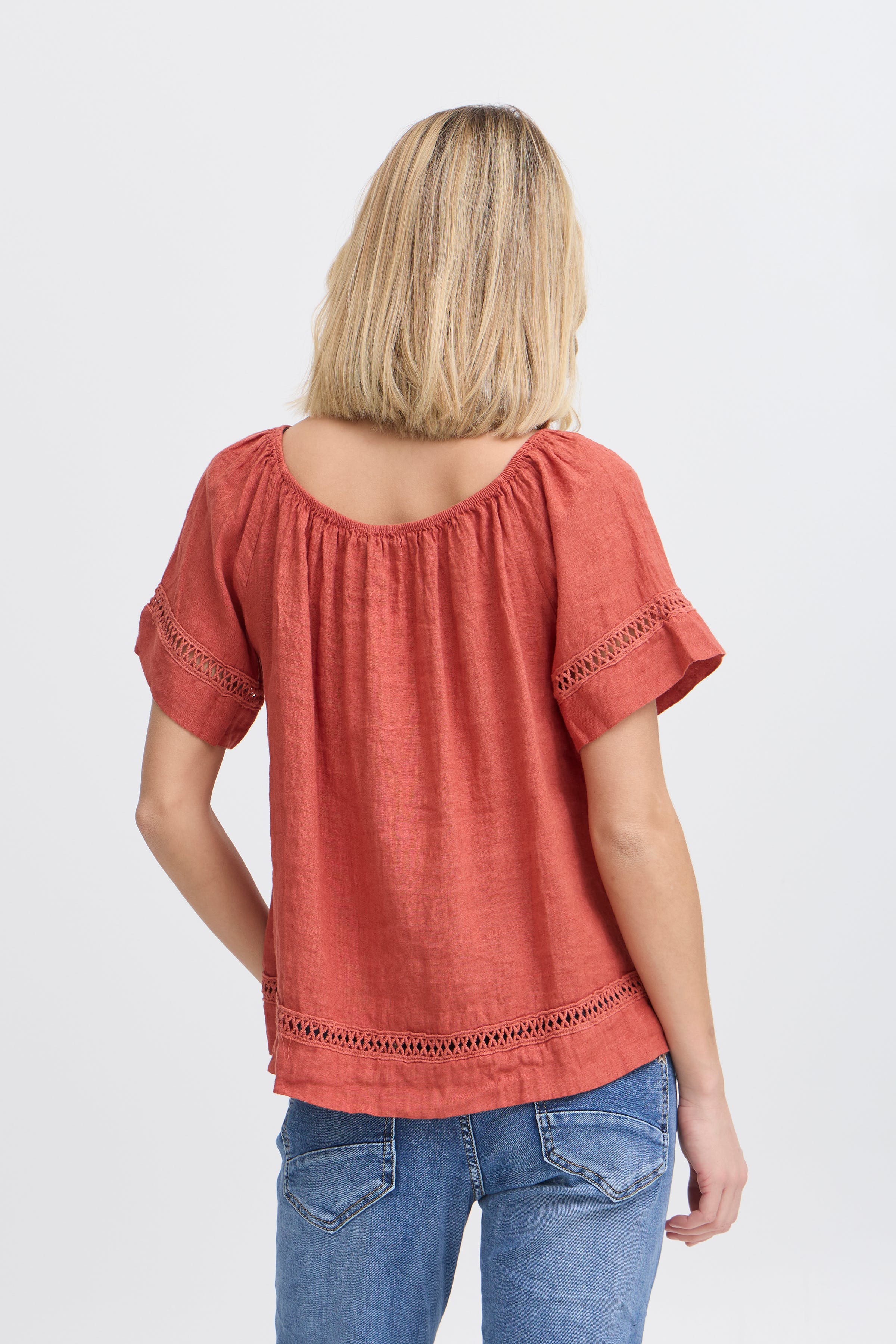 SBFONTANELLE Bluse LOOKBOOK BACK 22100885-181443