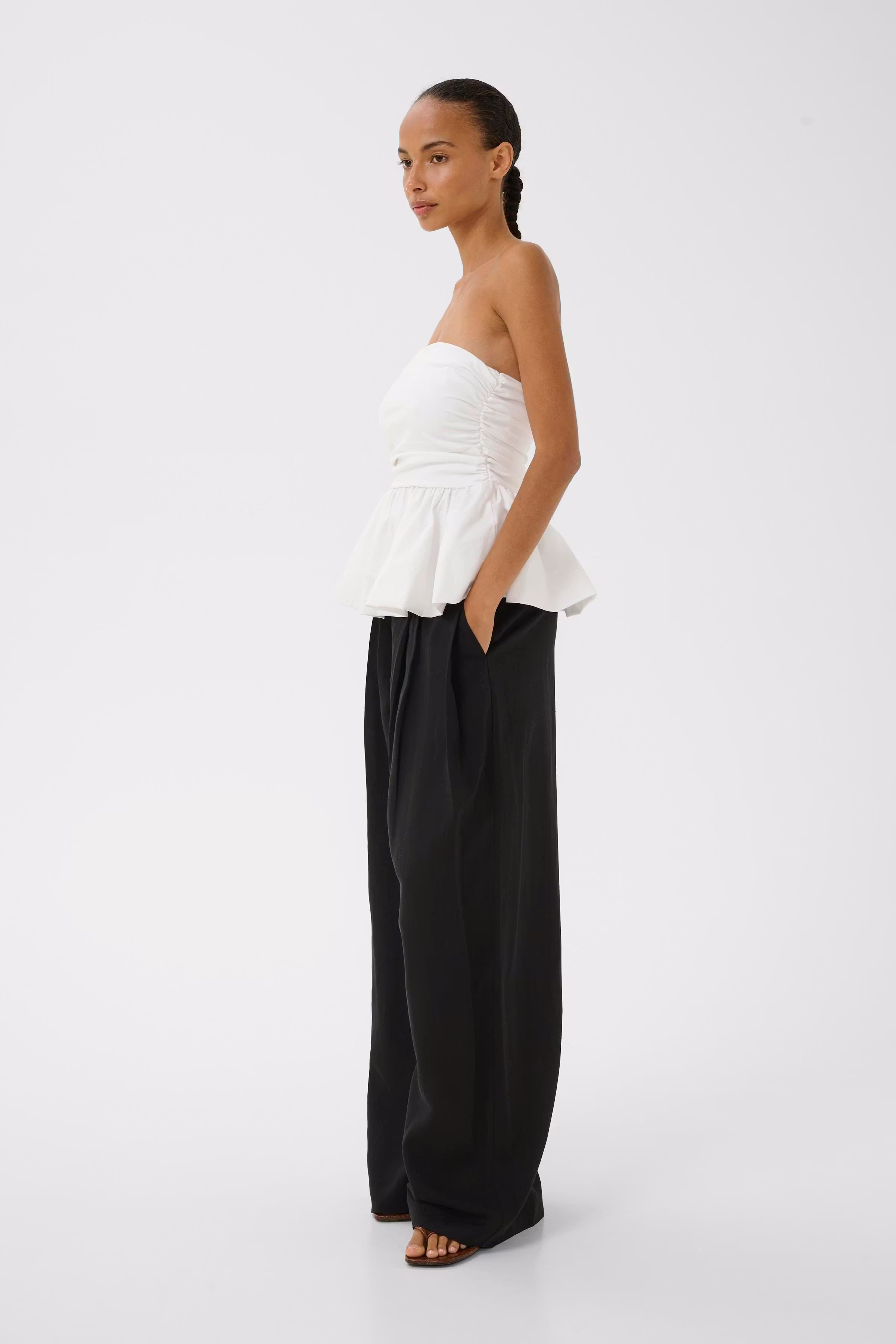 GZerin Blouse LOOKBOOK FRONT 10911184-110103