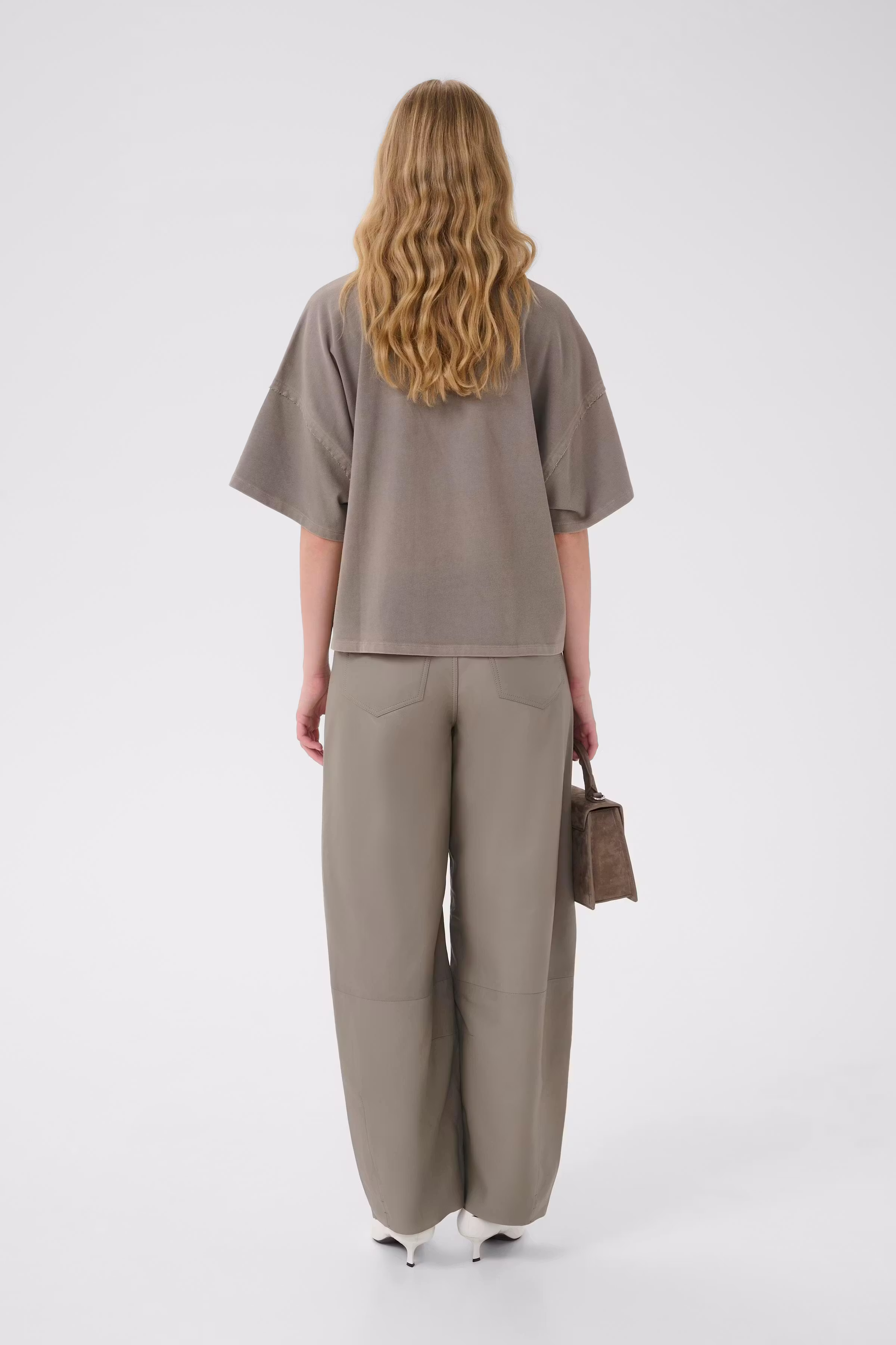 GZjio T-shirt LOOKBOOK BACK 10910961-108956