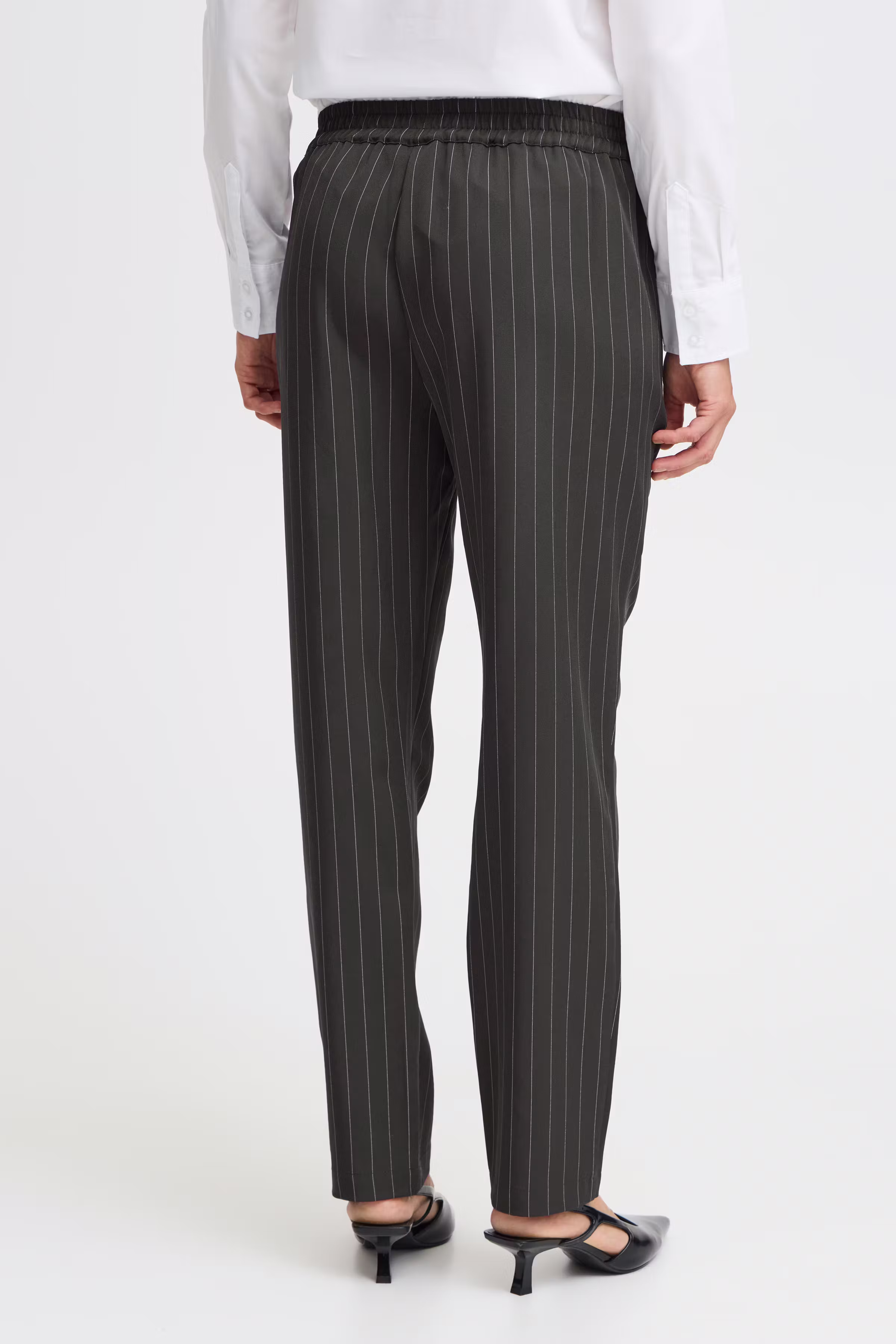 FRPAMILA Hose LOOKBOOK BACK 20613802-200111