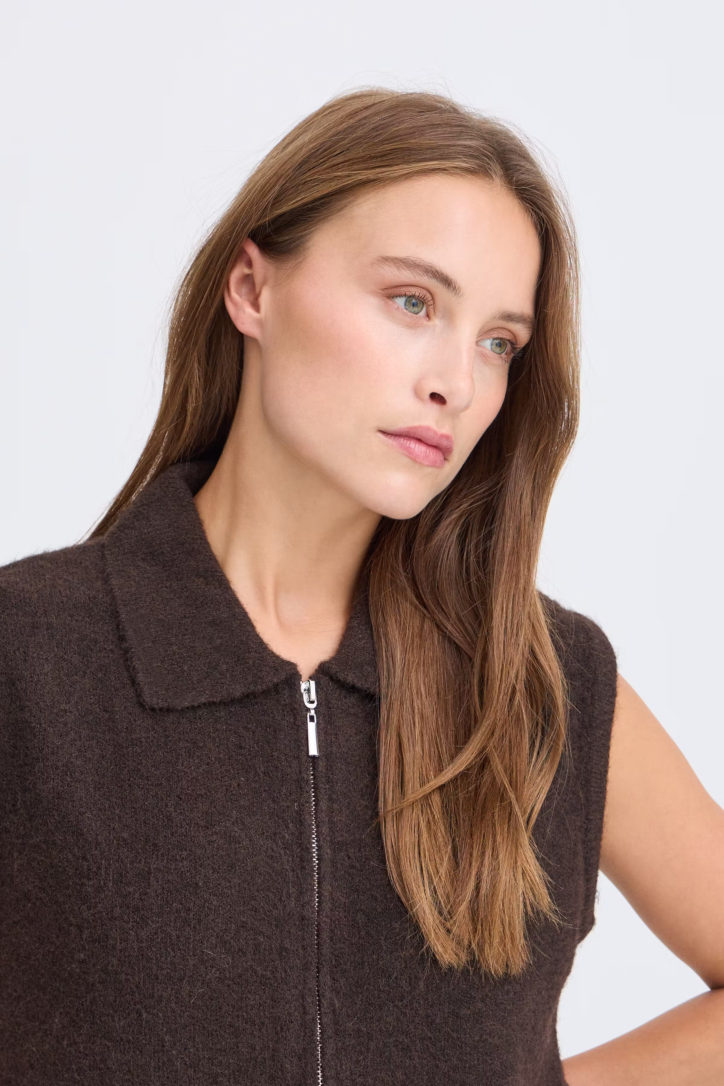 BYOMEA Strik vest LOOKBOOK DETAIL 20819113-1910161