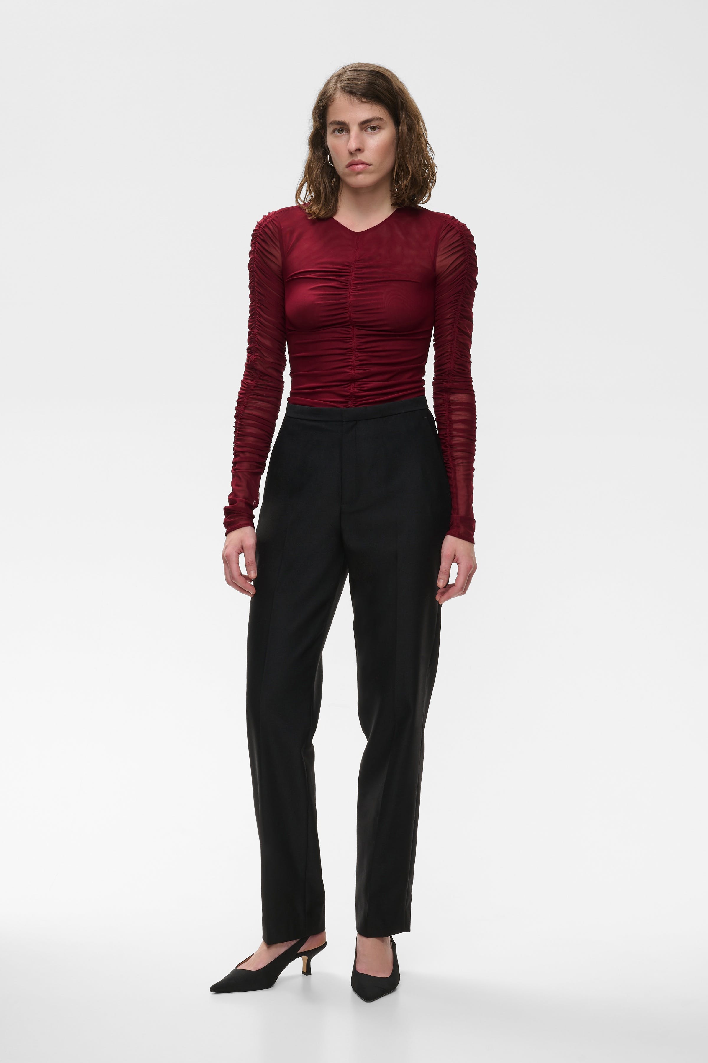 IOFatou Blouse LOOKBOOK FRONT 30600080-390000