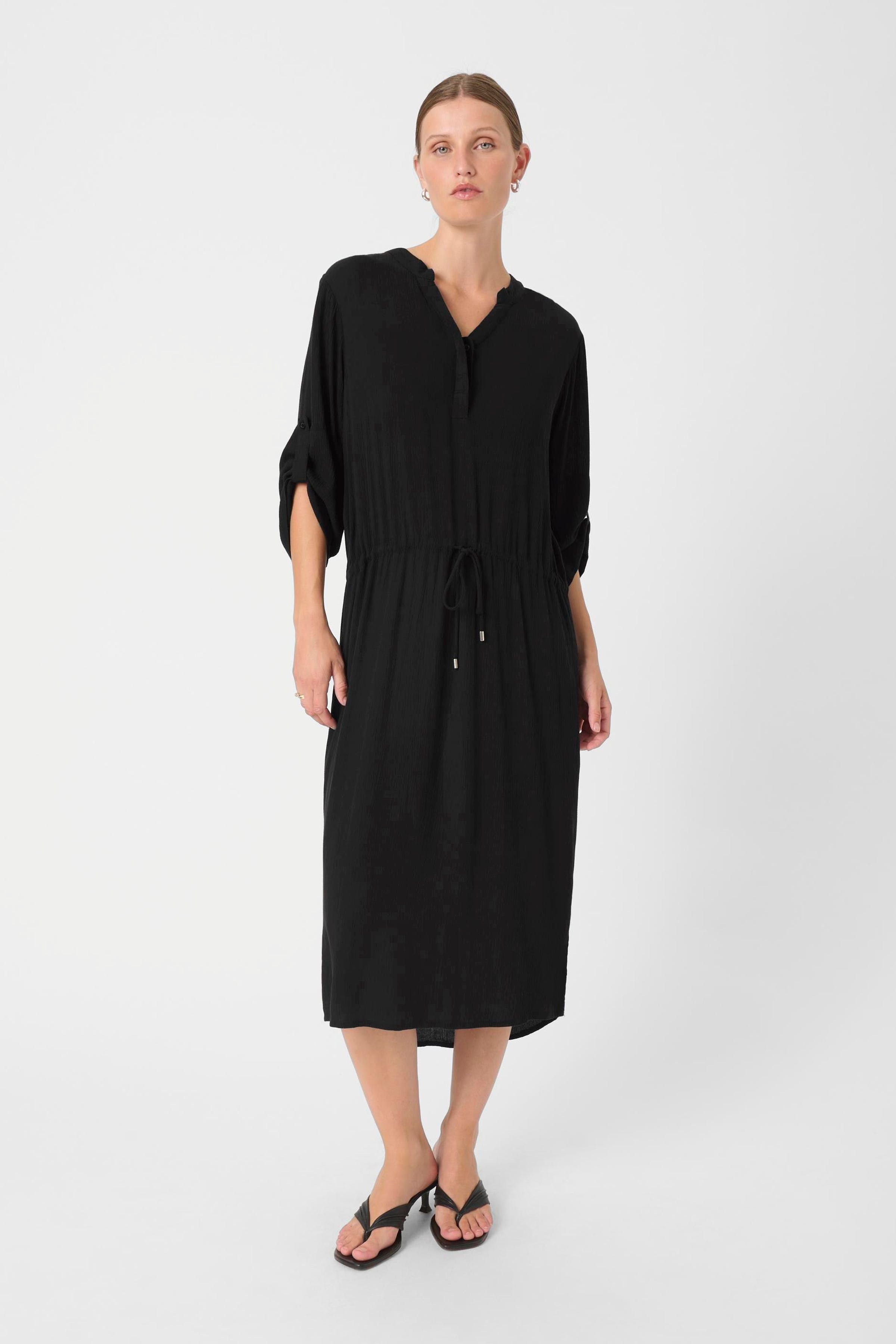 Zaya Dress LOOKBOOK FRONT 30403113-40050