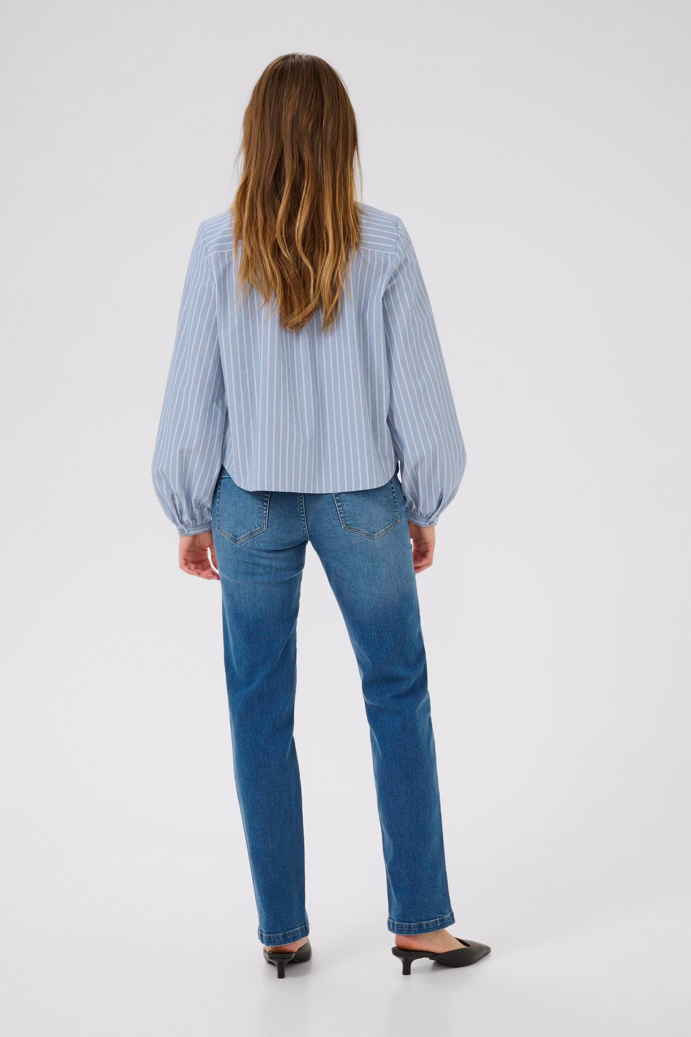 KAmilina Blouse LOOKBOOK BACK 10510643-108274