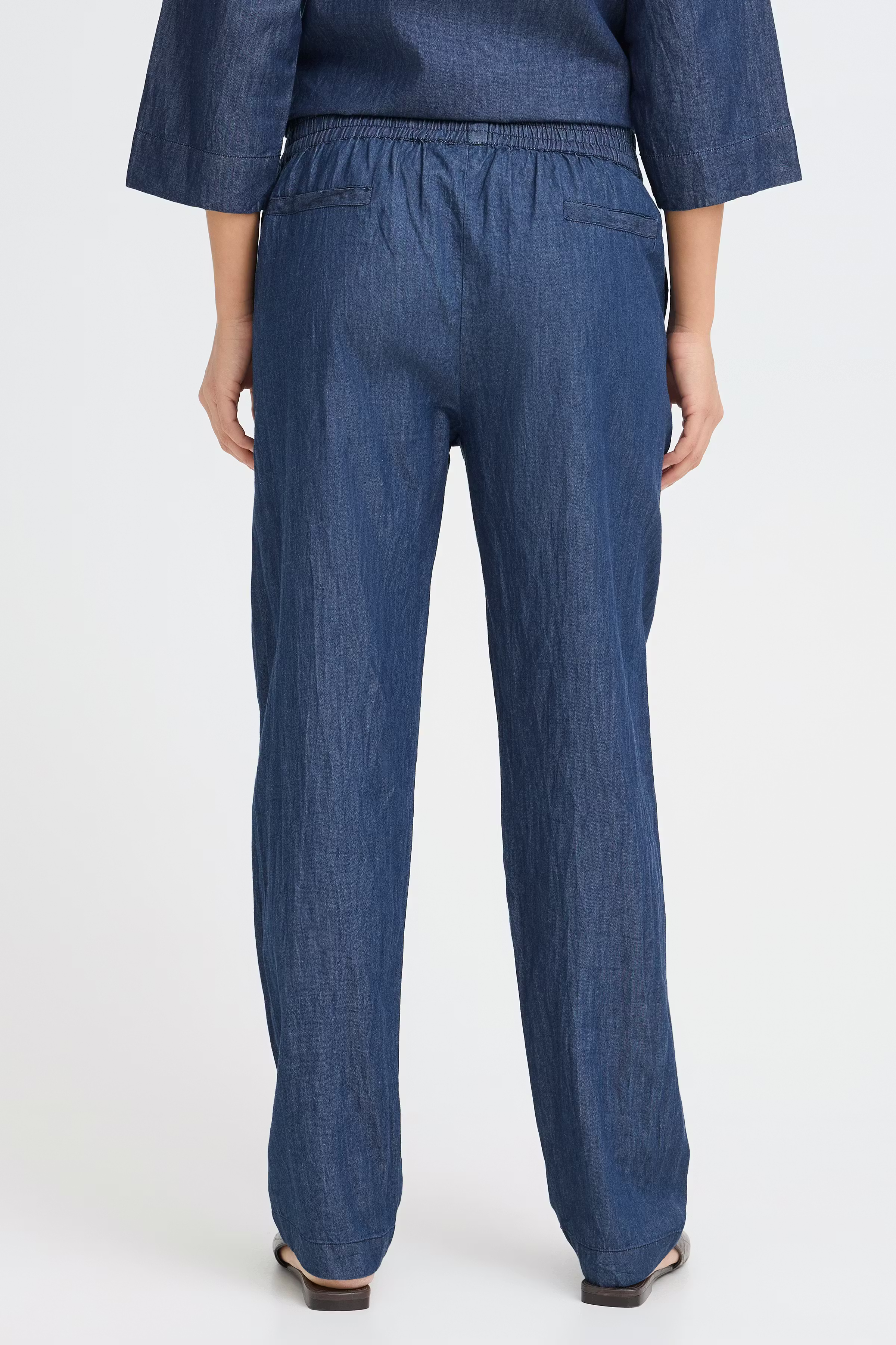 FRLARISSA Hose LOOKBOOK BACK 20617623-900006108