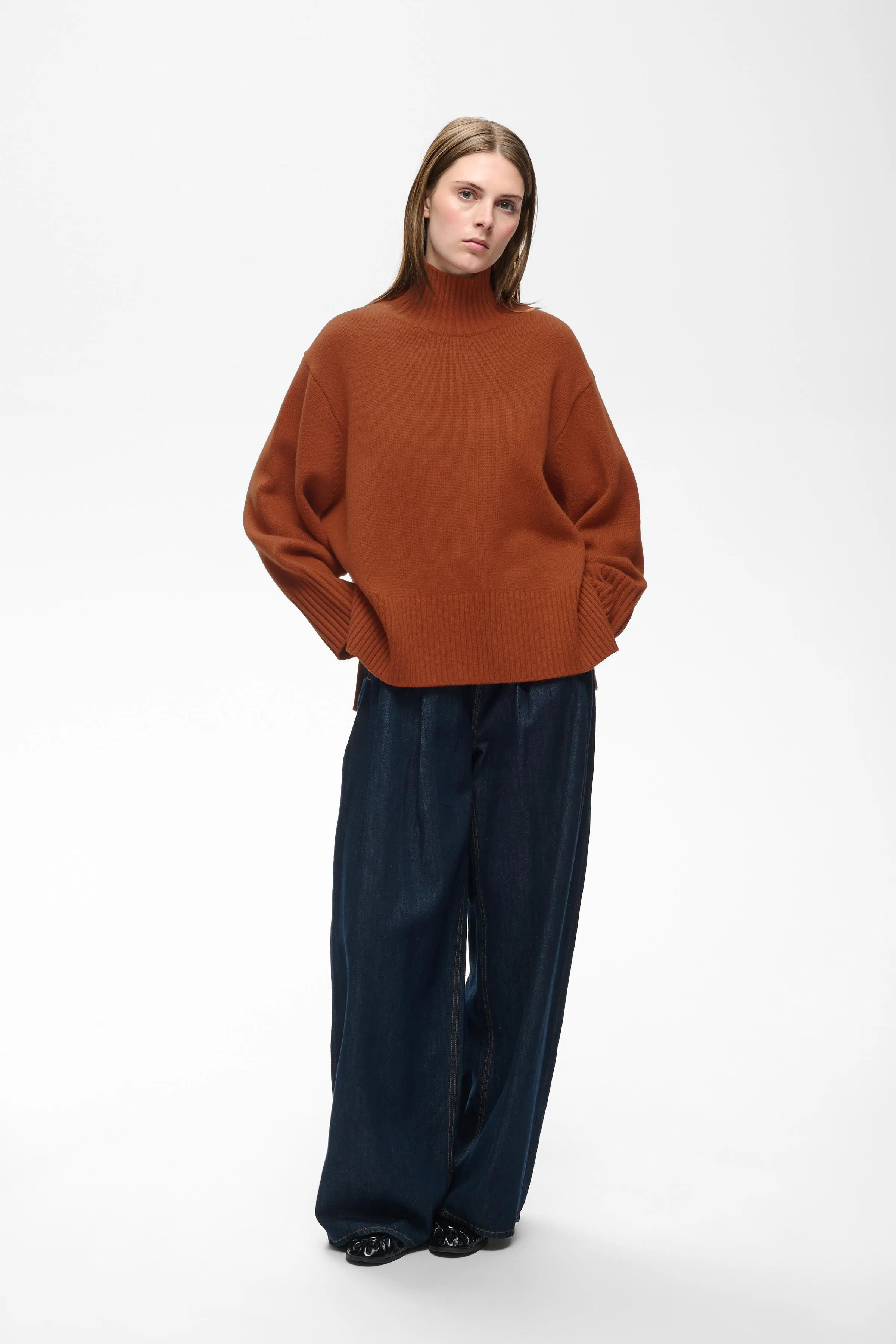 GeaIW Pullover LOOKBOOK FRONT 30111019-1815411