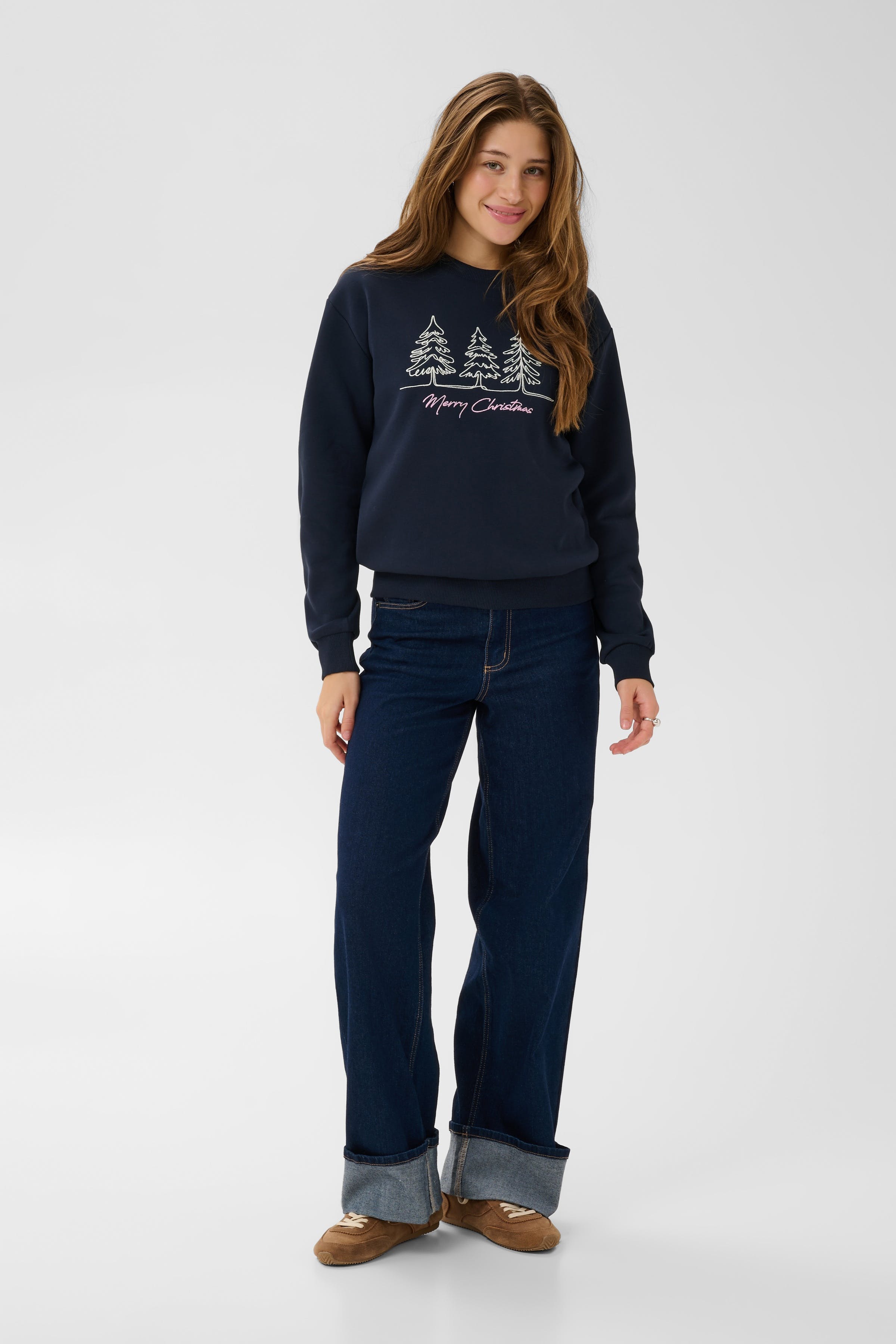 KAruth Sweatshirt LOOKBOOK FRONT 10513265-194020