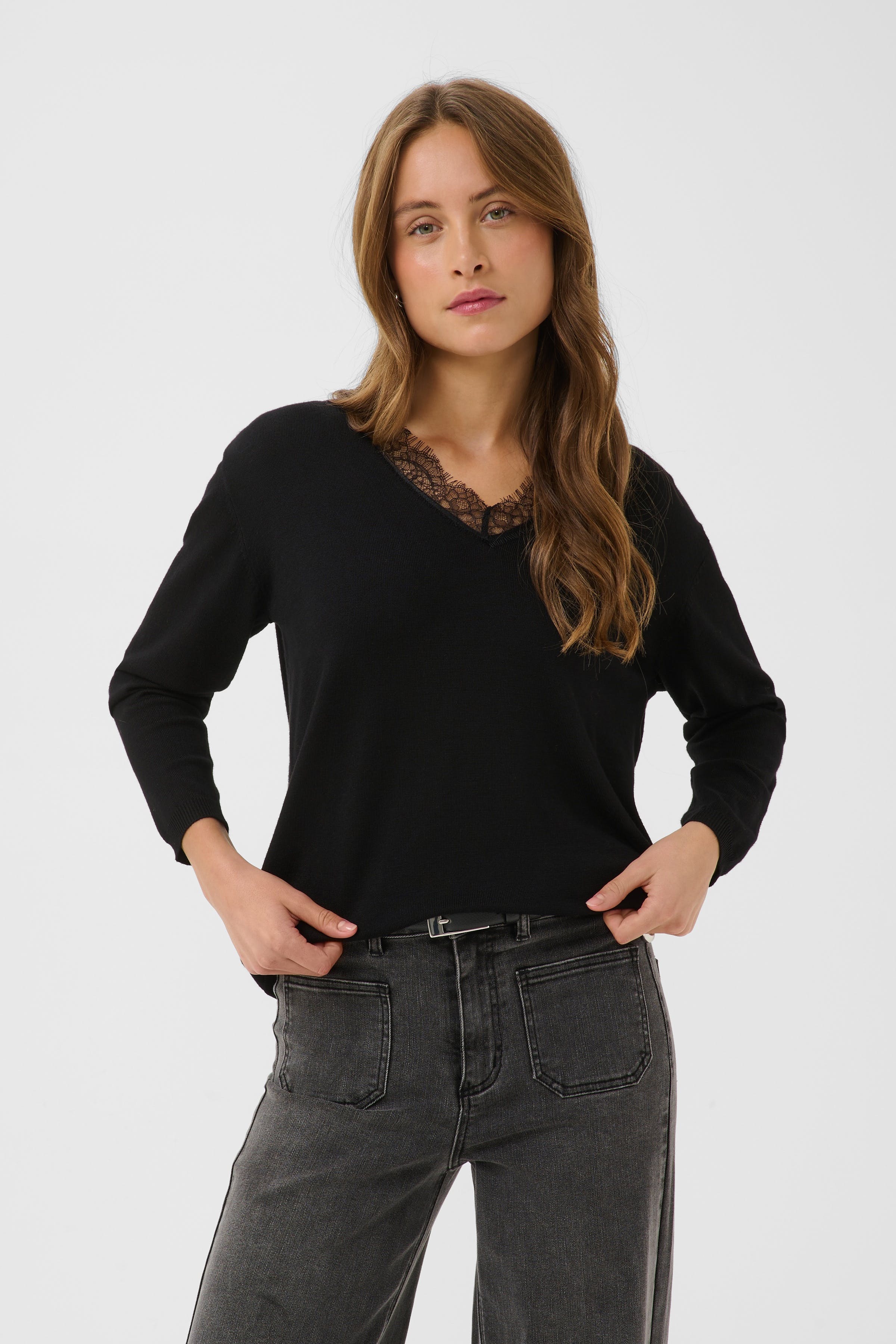 KAlizza Pullover LOOKBOOK FRONT 10512783-100121