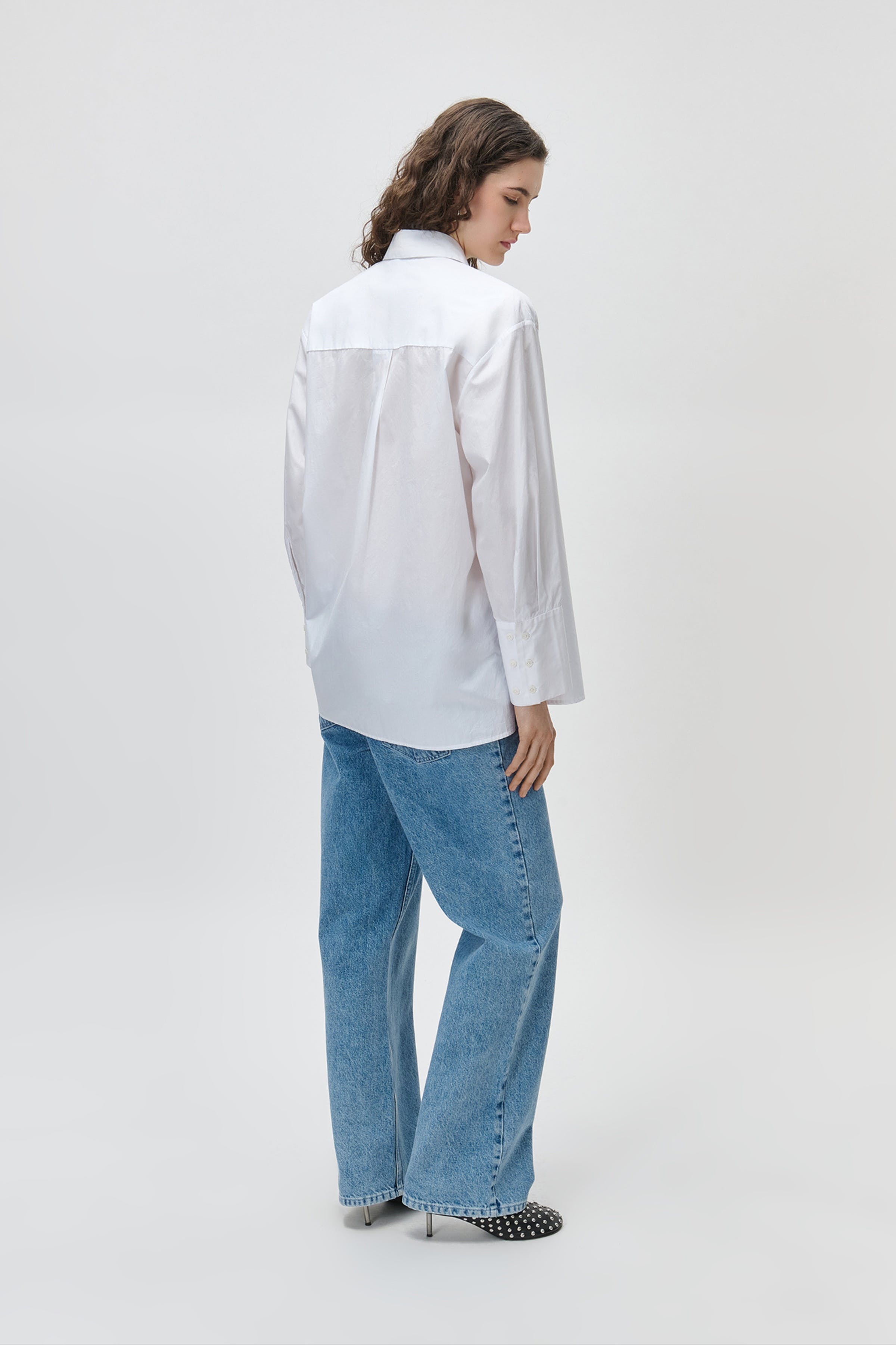 ELVIE Blouse LOOKBOOK BACK 30600573-WH001